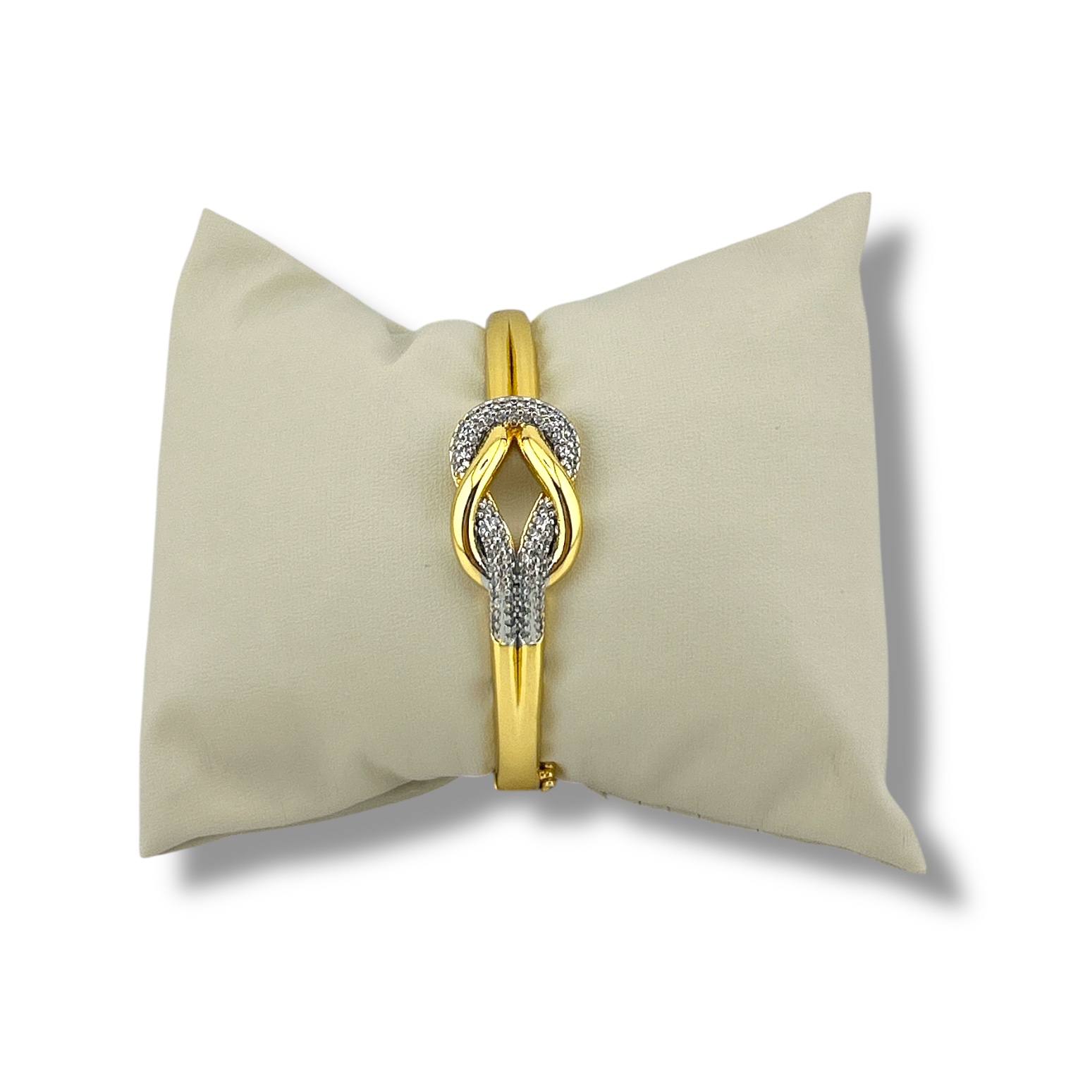 Gold Knot Pavé Bangle – Timeless & Elegant