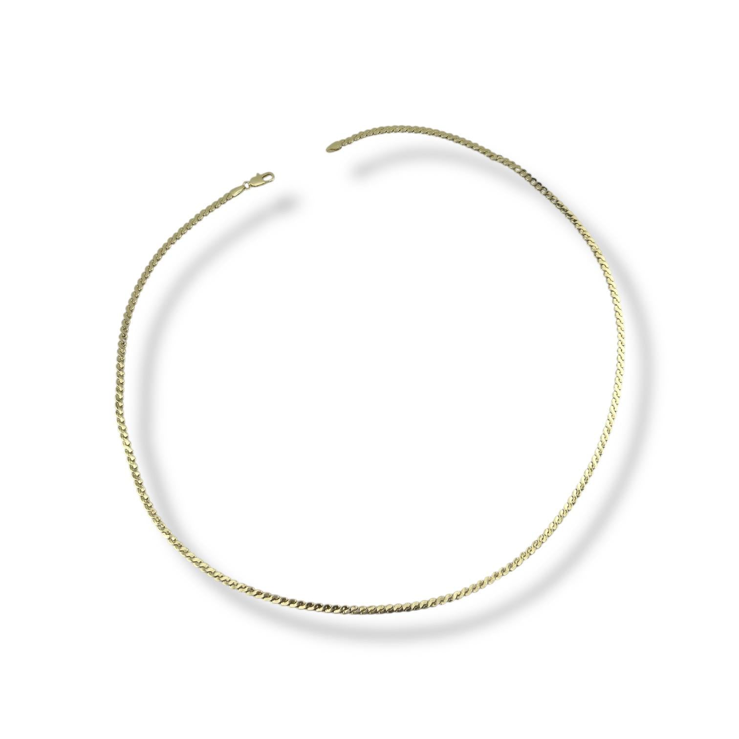 Poshewix ā Sleek Flat Snake Chain Necklace šāØ