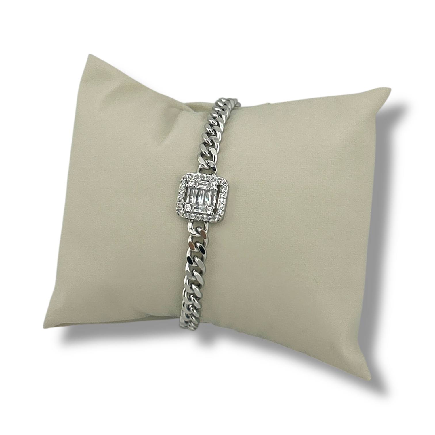 silver color chain bracelet with stone bracelet✨