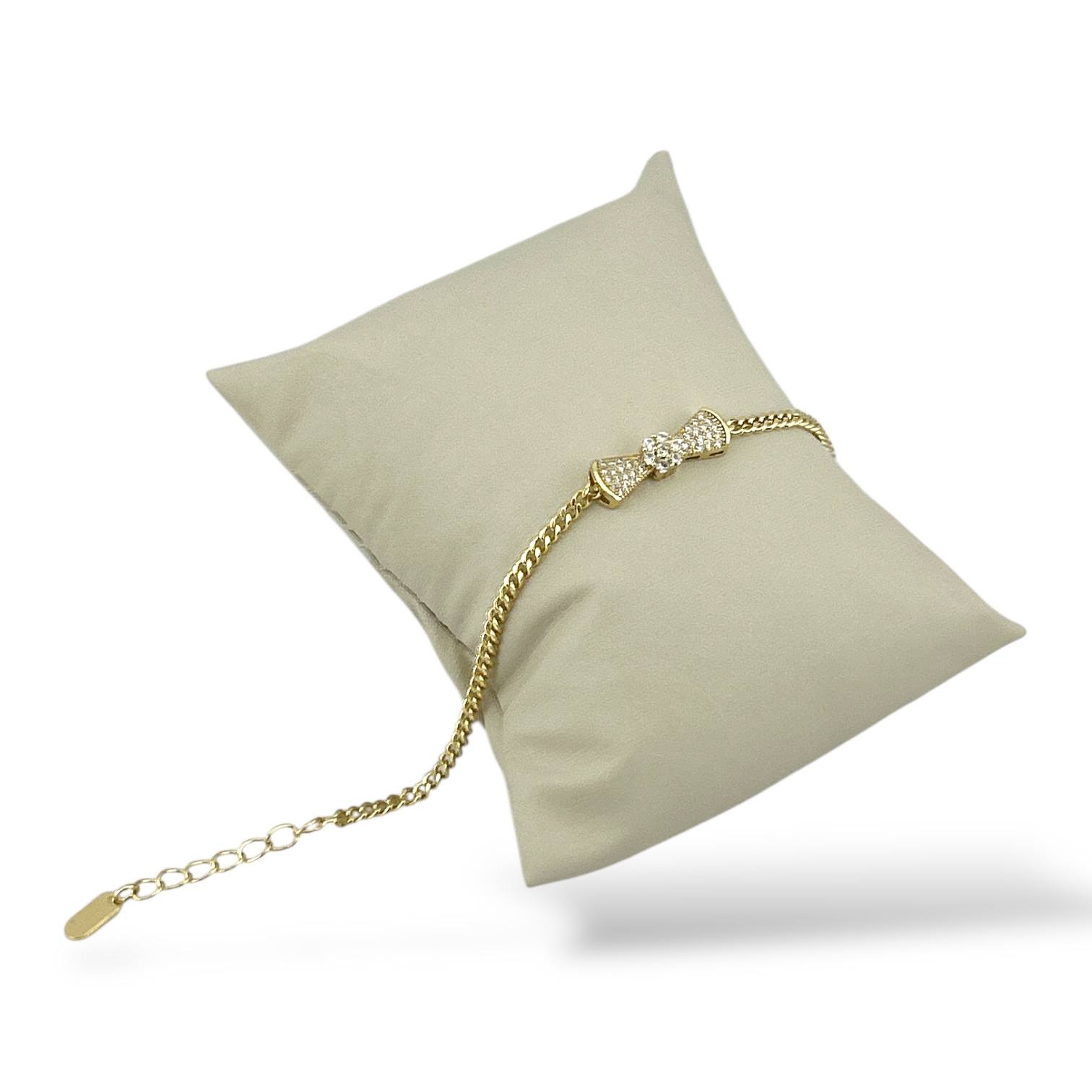 Crystal Bow Gold Bracelet 🎀