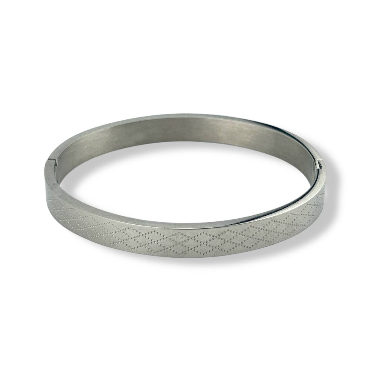 Classic Engraved Bangle ā Gold & Silver āØ