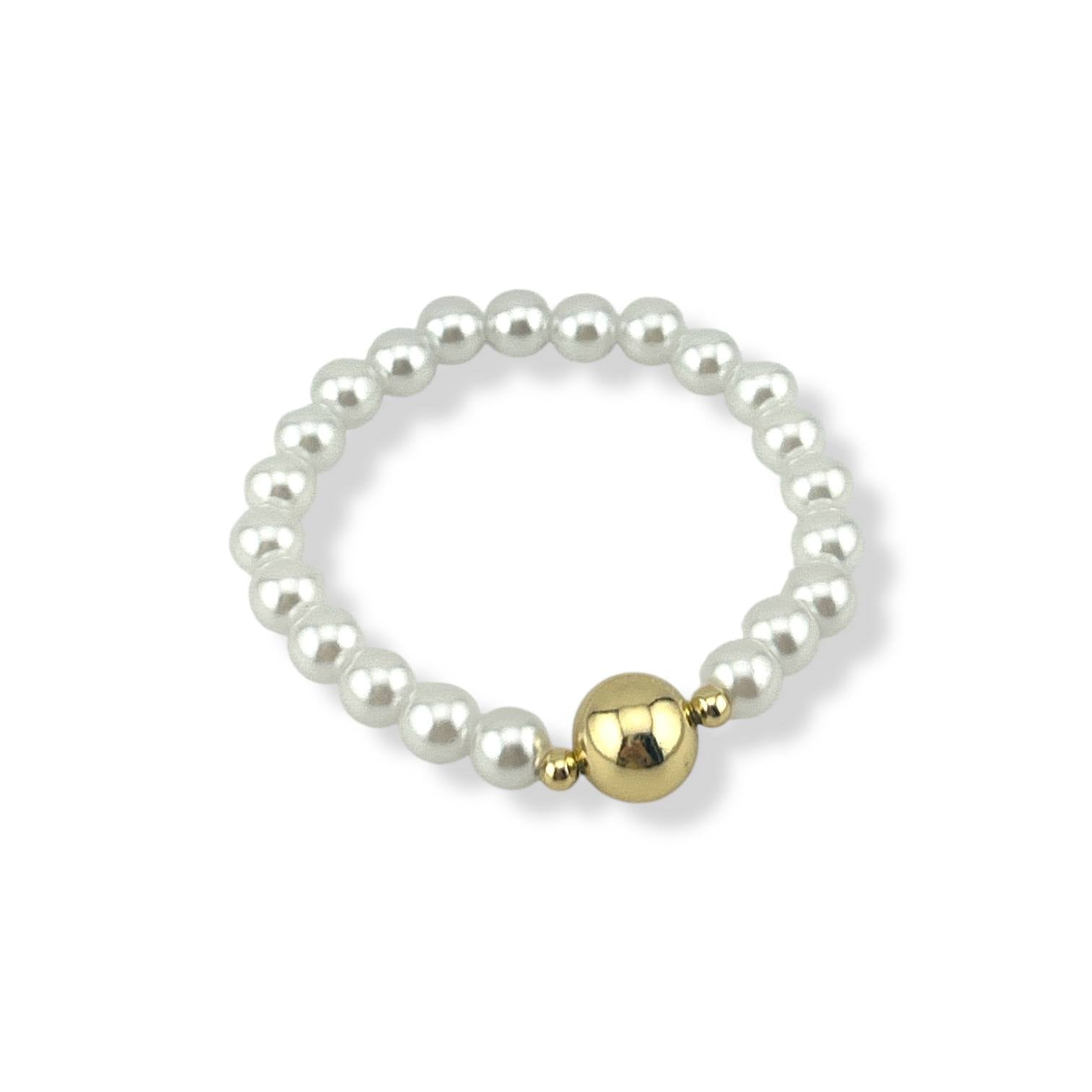 Pearl Elegance Bracelet with Golden Accent