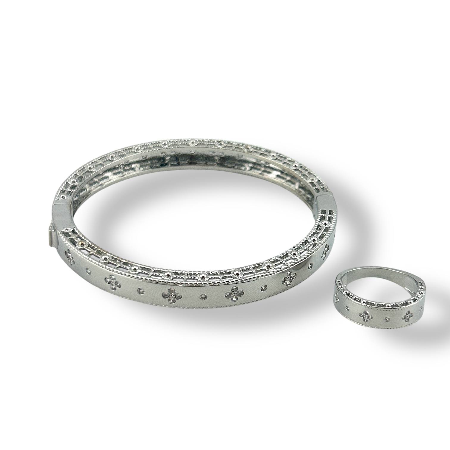 Floral Shine Silver Bracelet & Ring Set