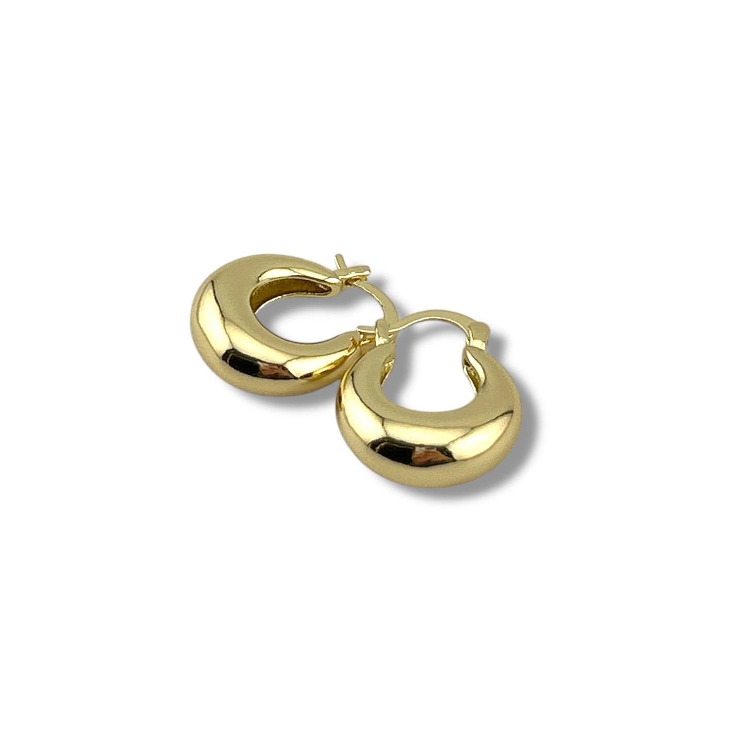 small chunky Hoop Earrings – 18K Gold Plated