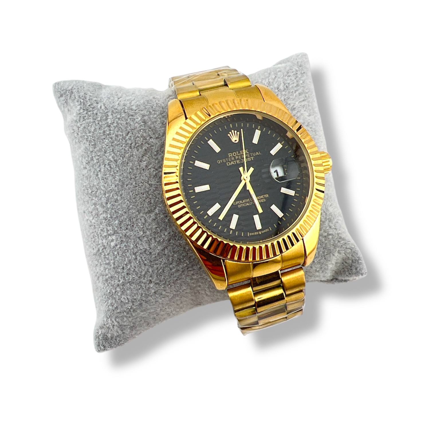 Full Gold Black Dial man's Watch–Luxury Stainless Steel