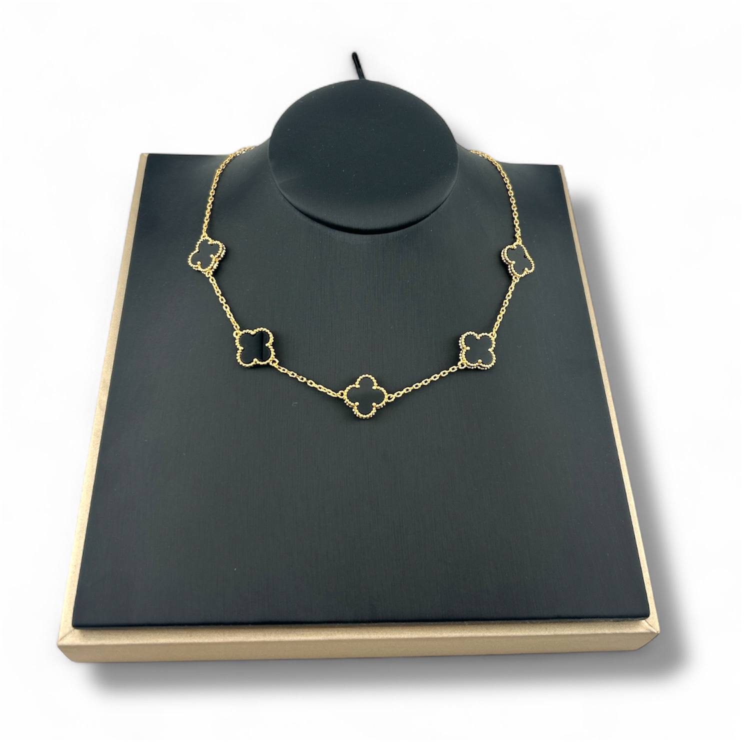 Van Cleef Clover Necklace ā 18K Gold Plated Elegance
