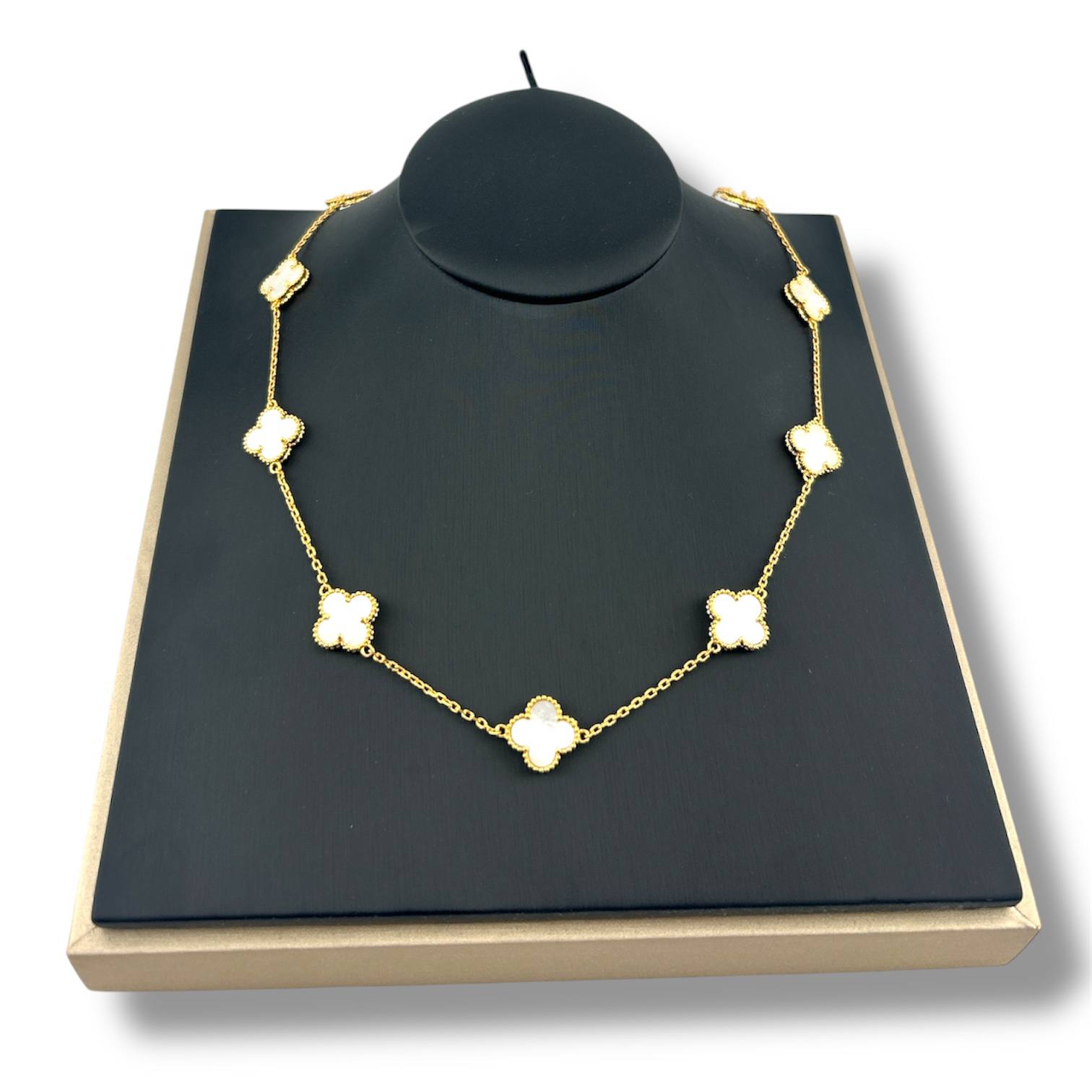 Van Cleef Clover Necklace ā 18K Gold Plated Lucky Charm