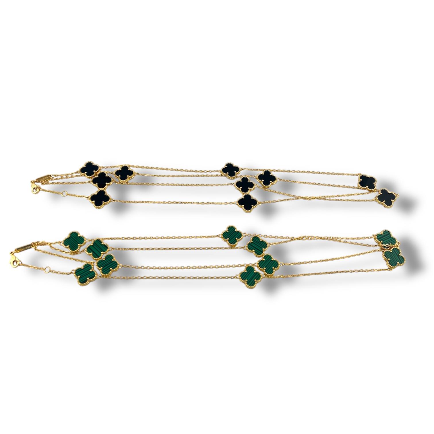 Van Cleef Clover Charm necklace ā 18K Gold Plated Elegance