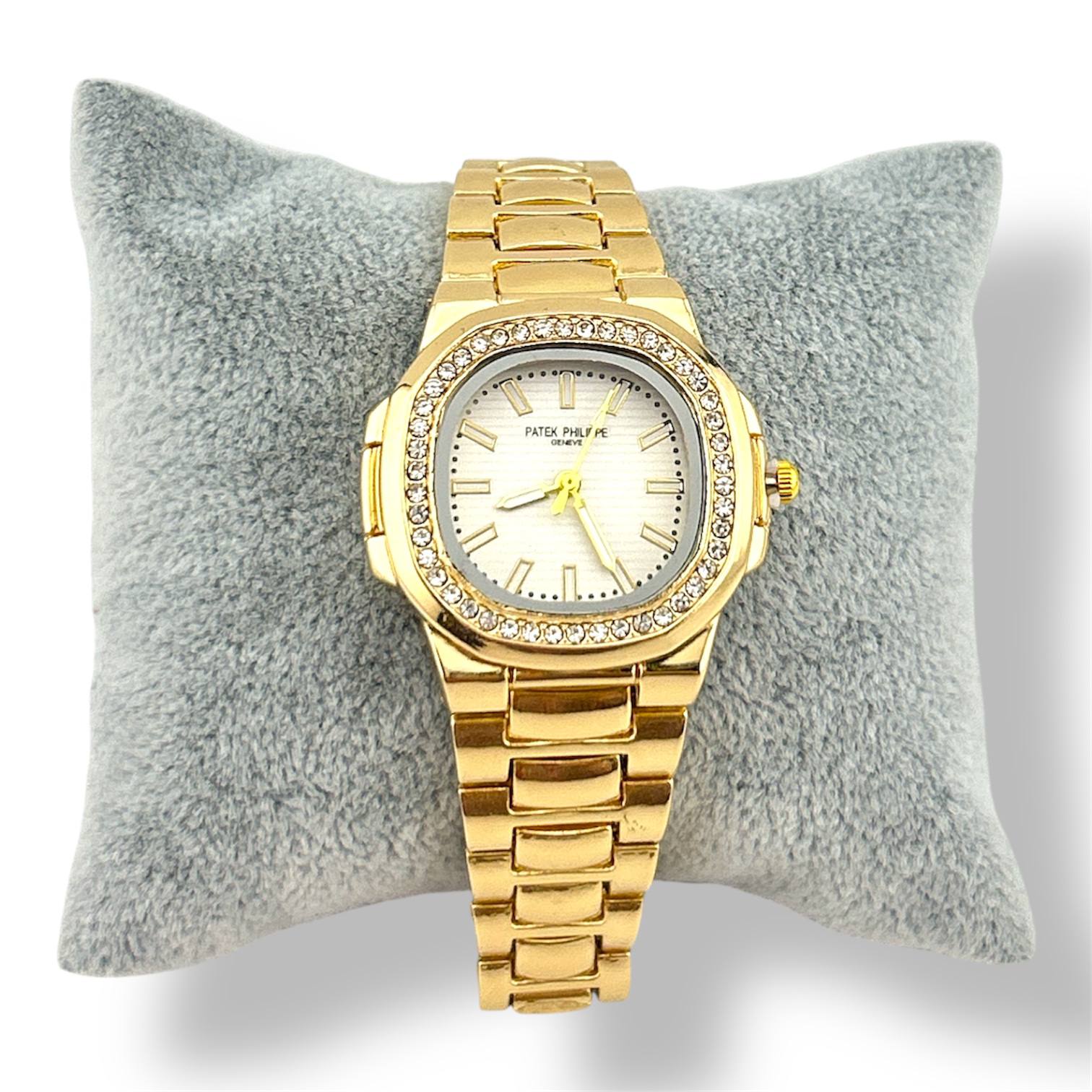 Patek Philippe Nautilus – Gold Stainless Steel Watch with White Dial & Crystal Bezel