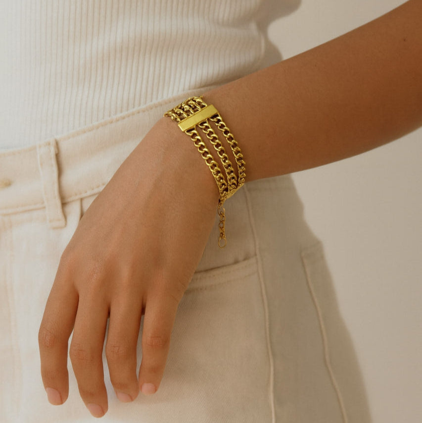 Multi-Layered Curb Chain Bracelet – 18K Gold-Plated