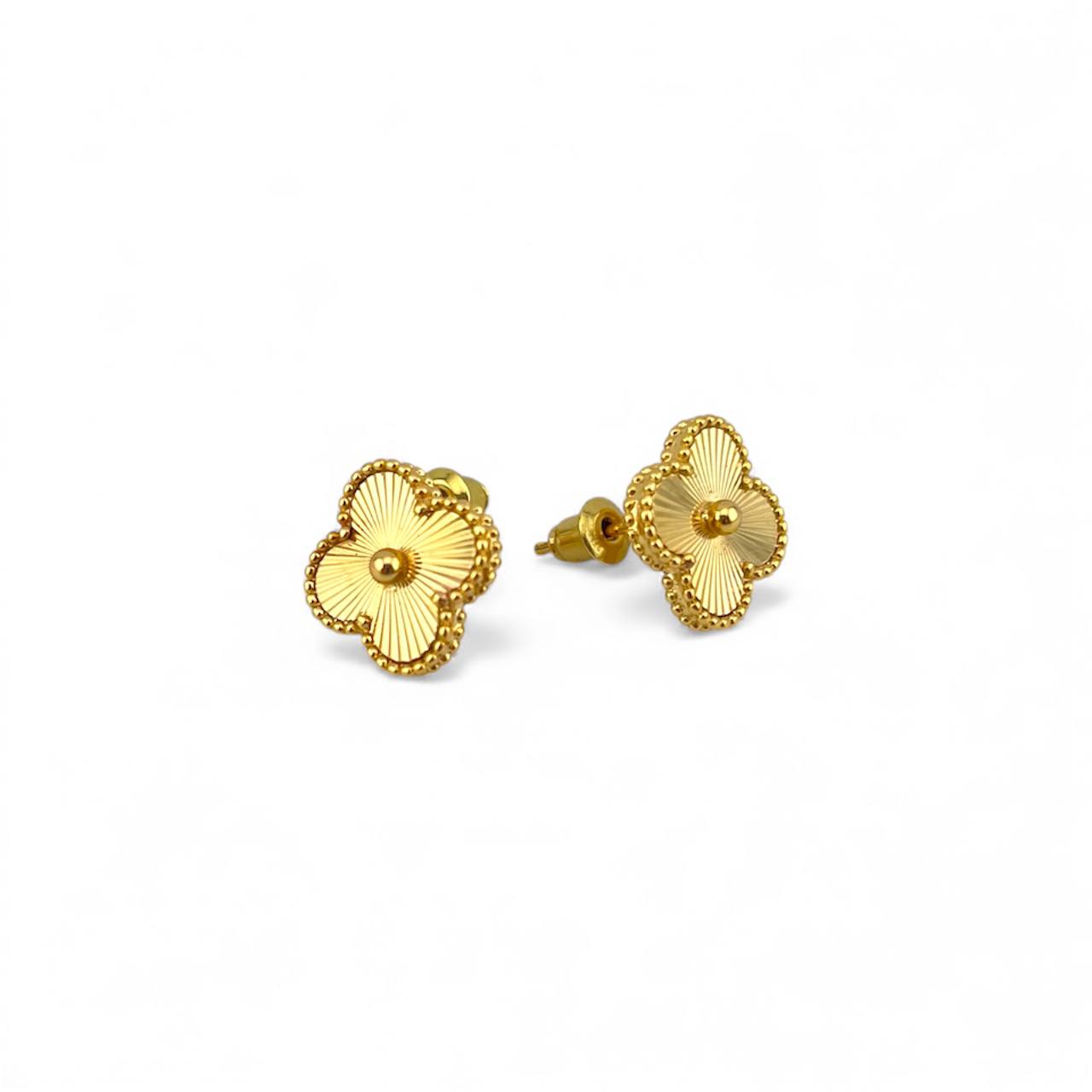 VIP Vancleef golden stud earrings