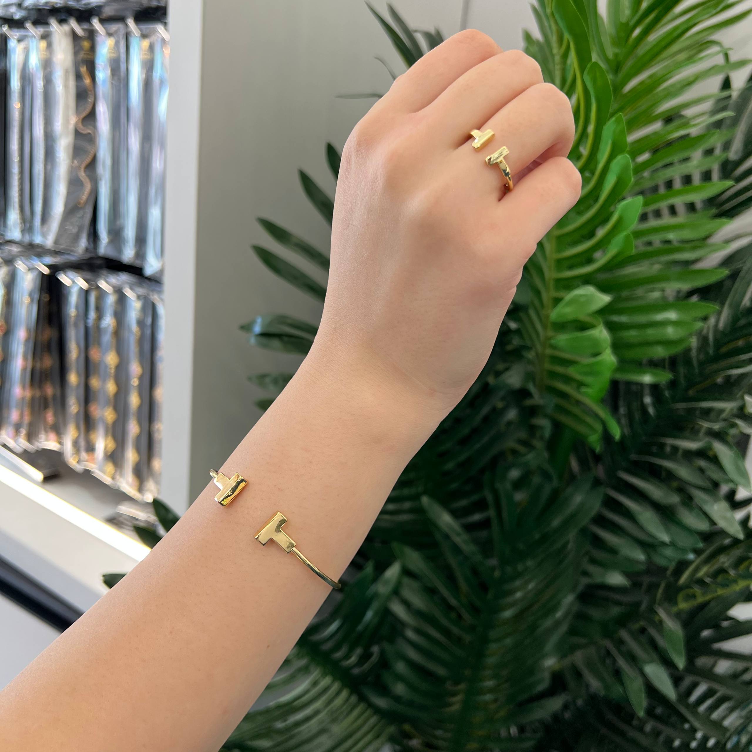 thin tiffany bangle & Ring Set