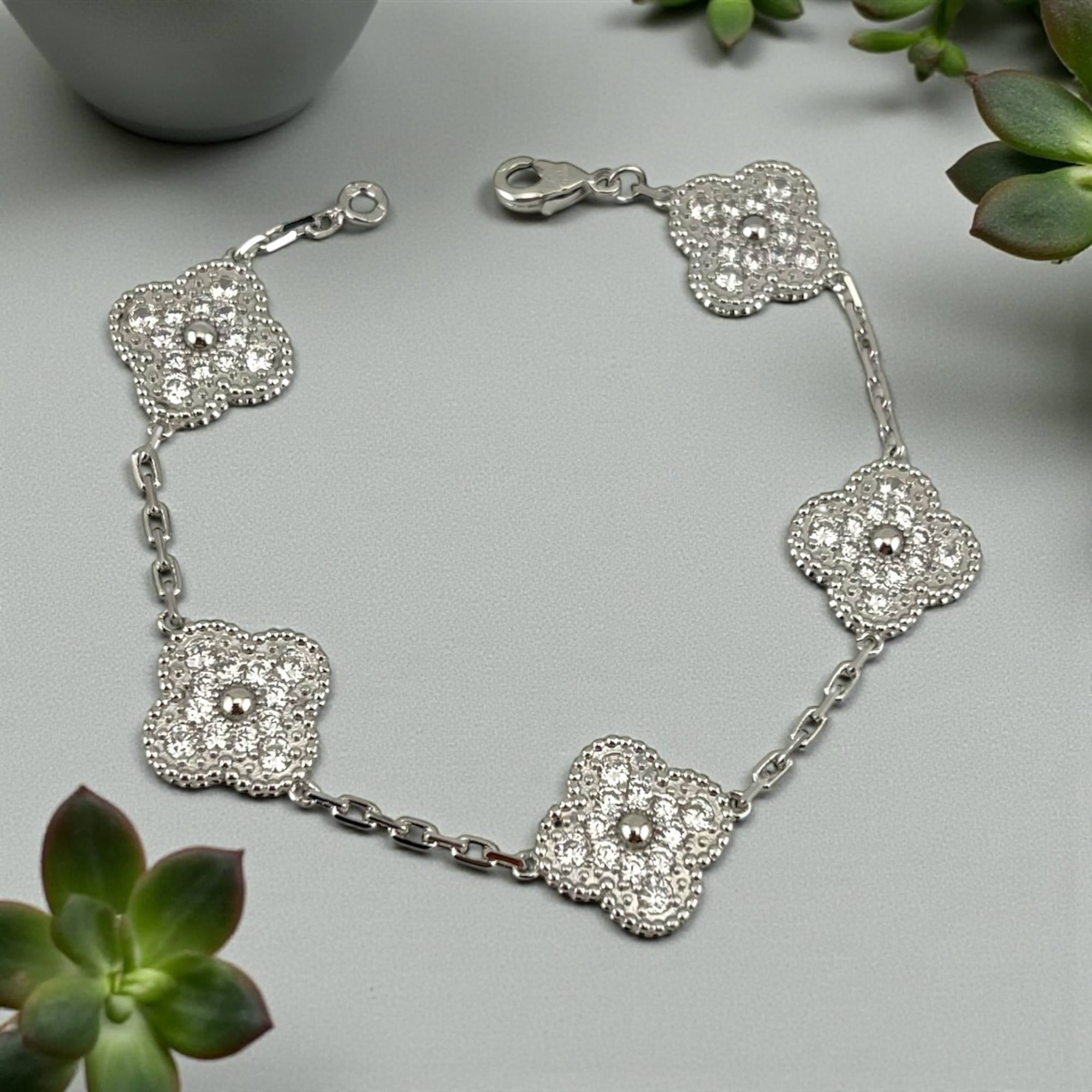 full stone VANCLEEF 5 Flower bracelet