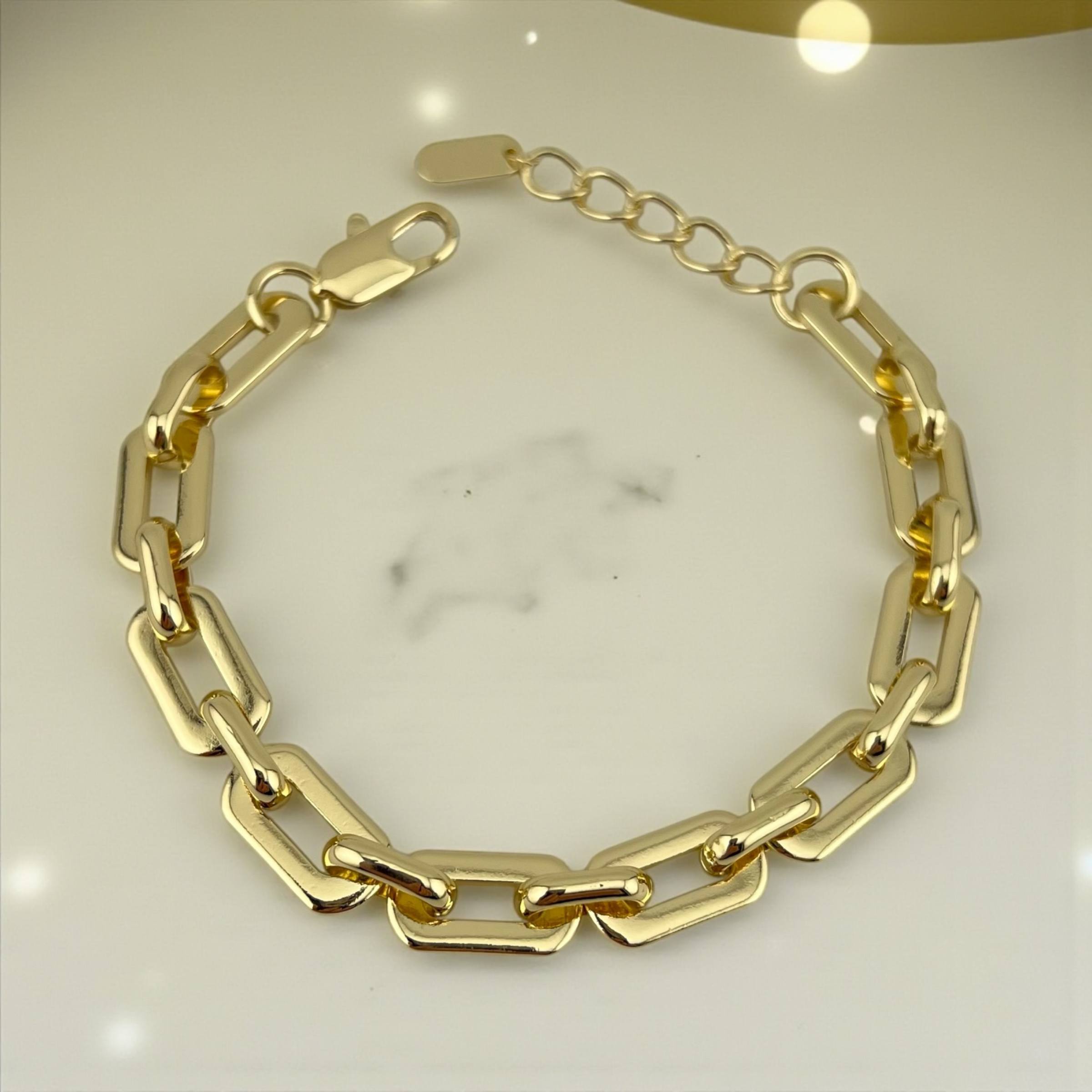 Thick blank “Golden Link Charm Bracelet”✨