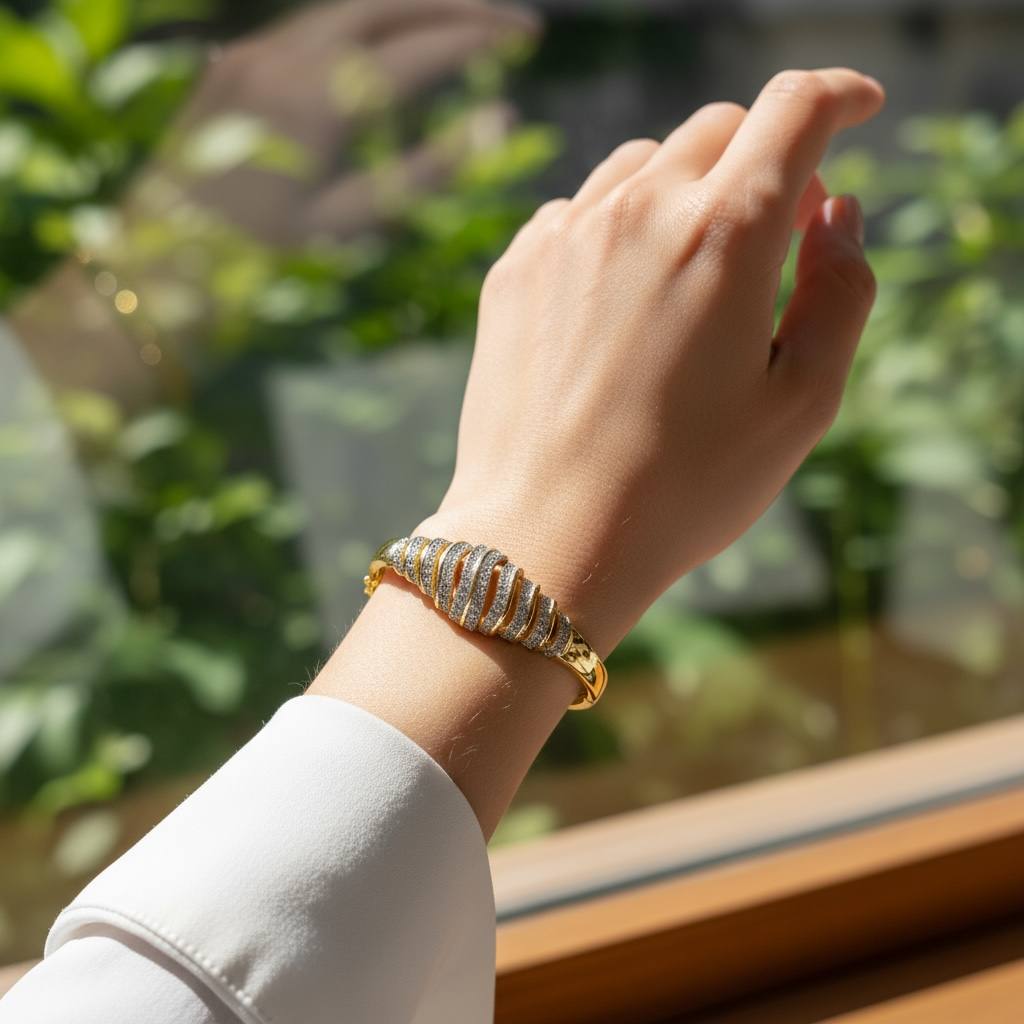 Waves of Elegance Bangle 💎