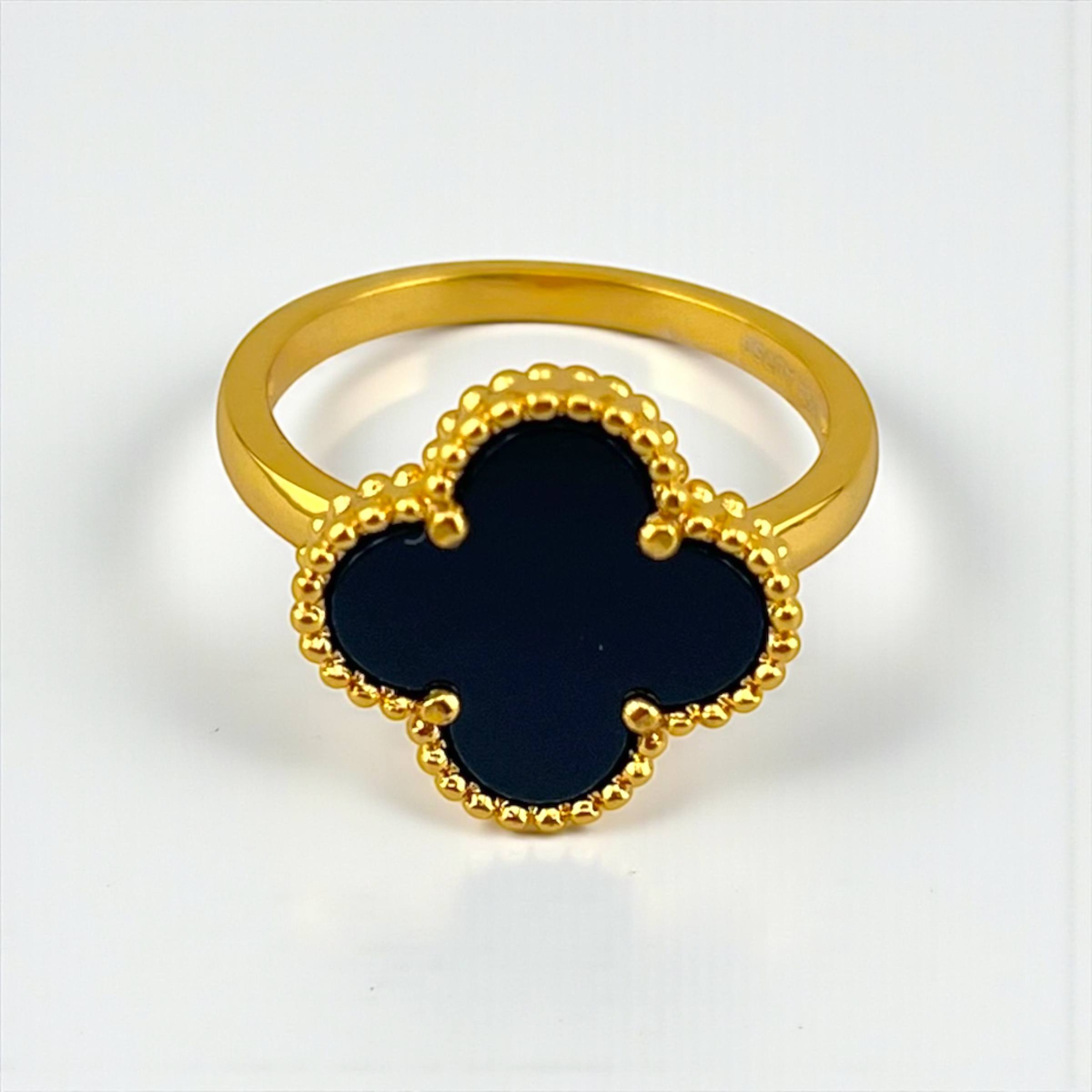 VIP vancleef Ring – Gold-Plated Elegance