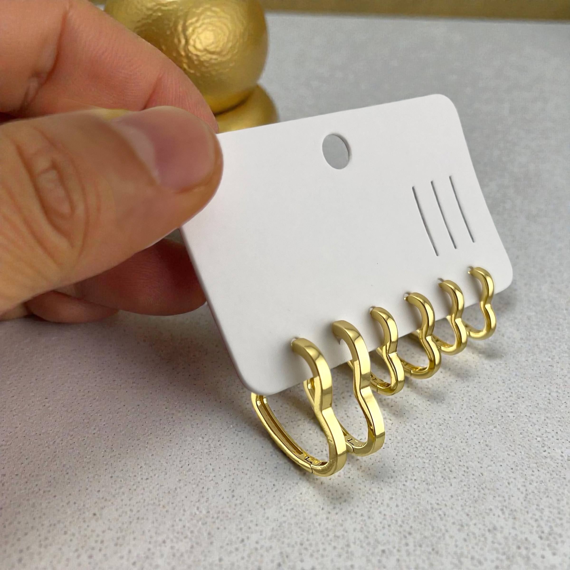 Sweetheart Gold Hoop Earrings – Minimal & Romantic 💛