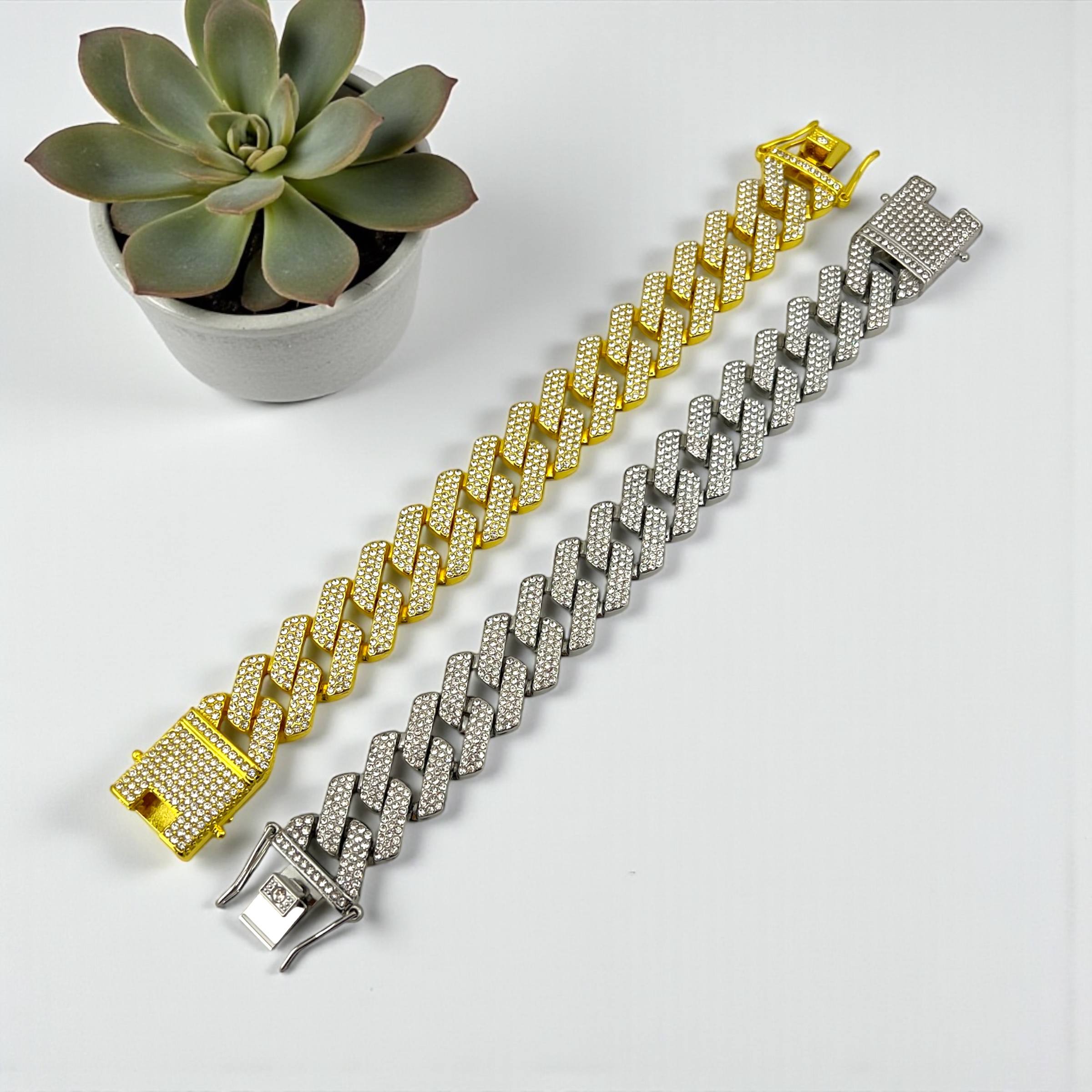 Iced Cuban chain bracelet