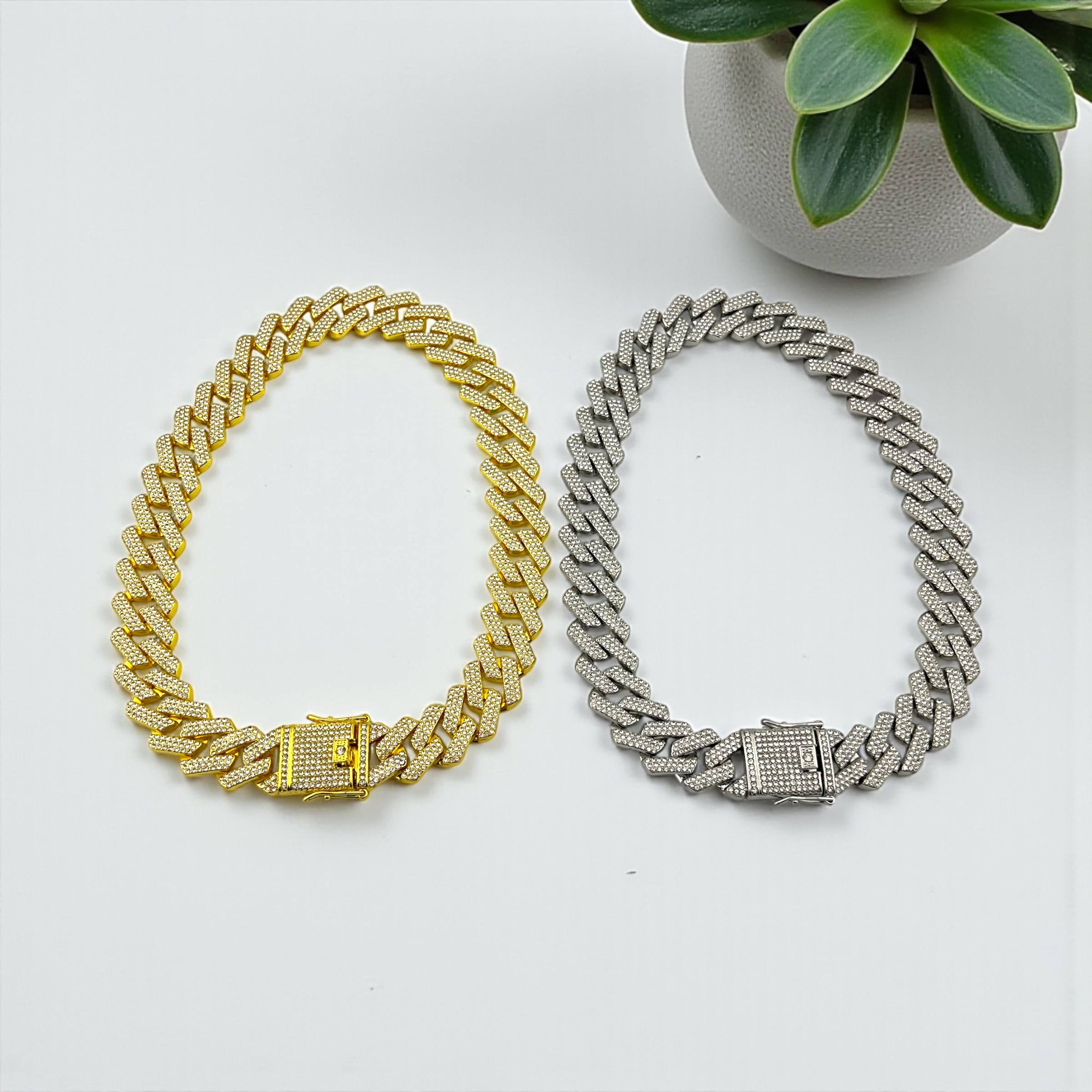 Iced cuban chain necklace