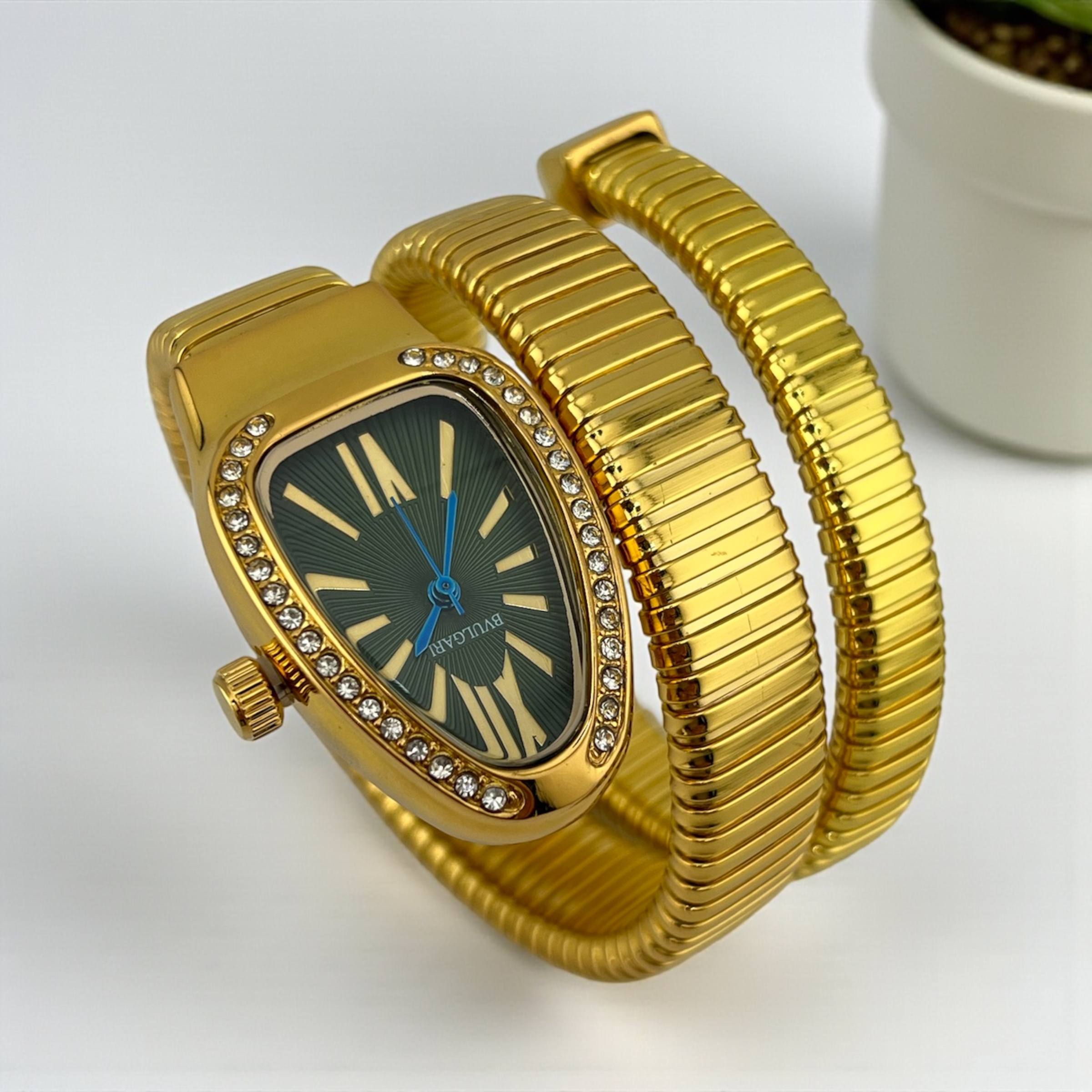 Bvulgari Gold Wrap Watch āāØ