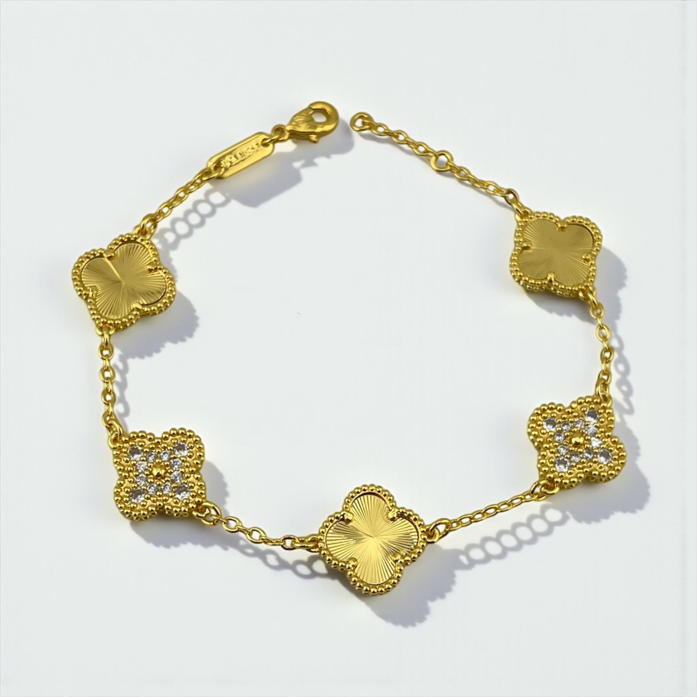 Colorful vancleef with stone bracelet