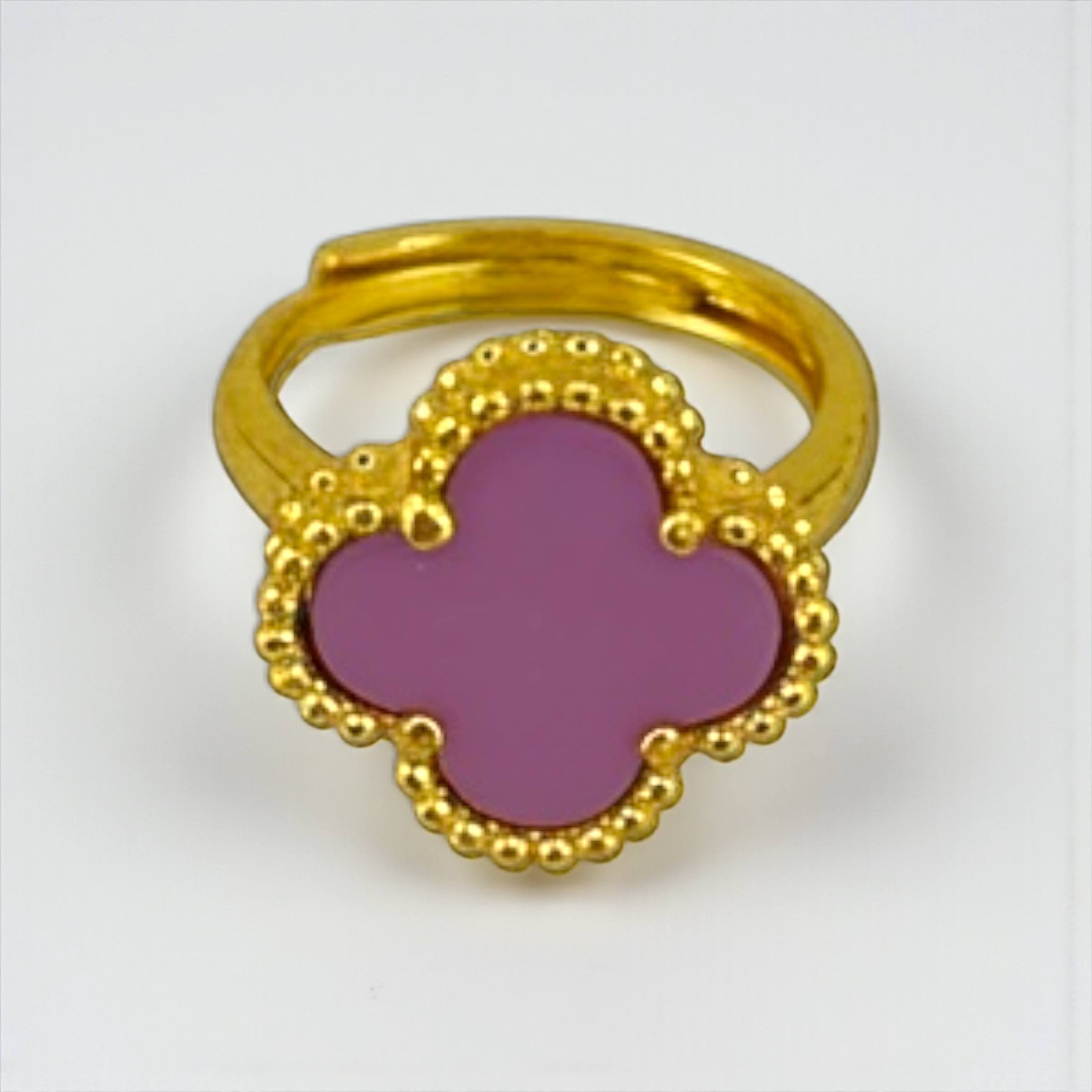 Vancleef Clover Ring โ Deep Blue Elegance ๐๐