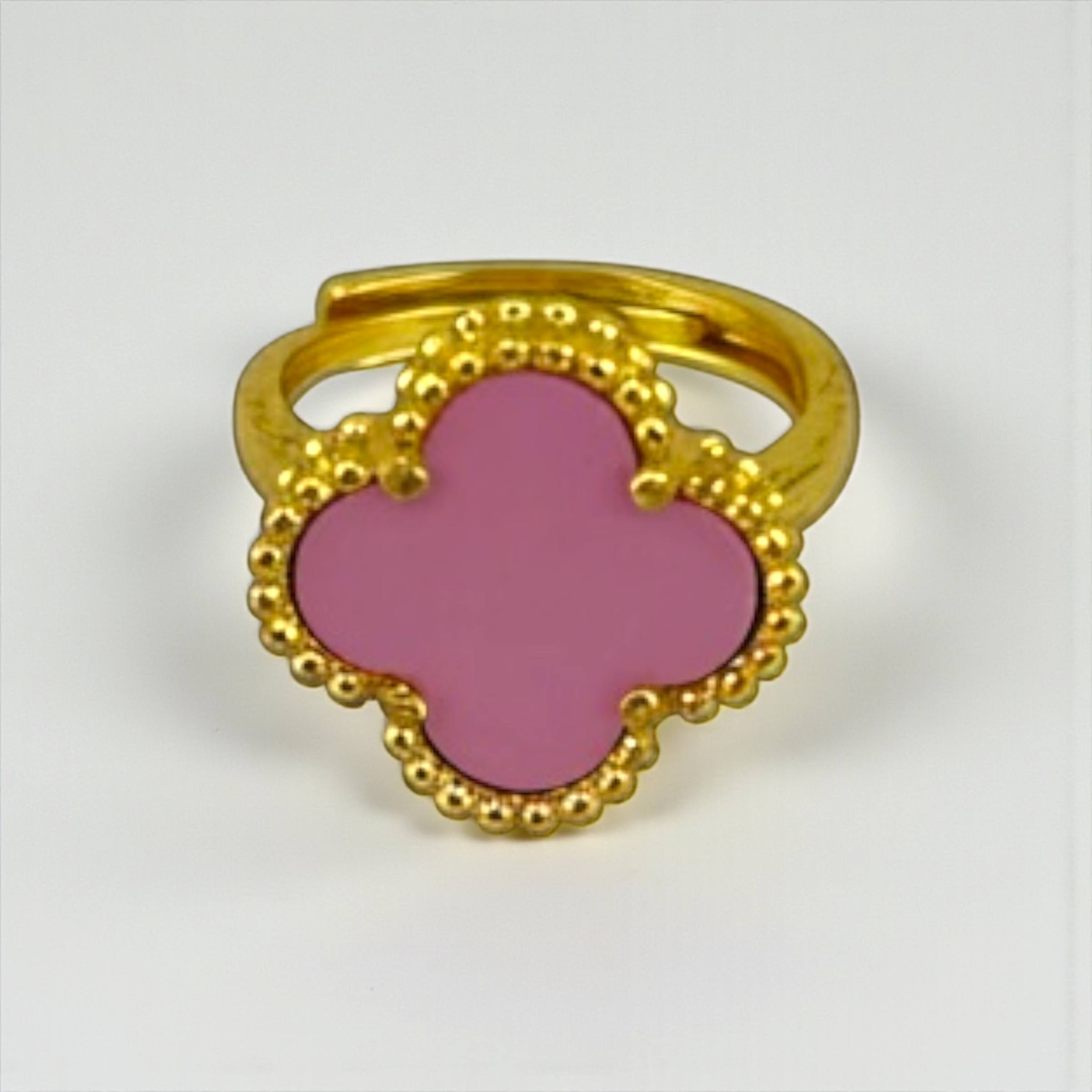 Vancleef Clover Ring โ Deep Blue Elegance ๐๐