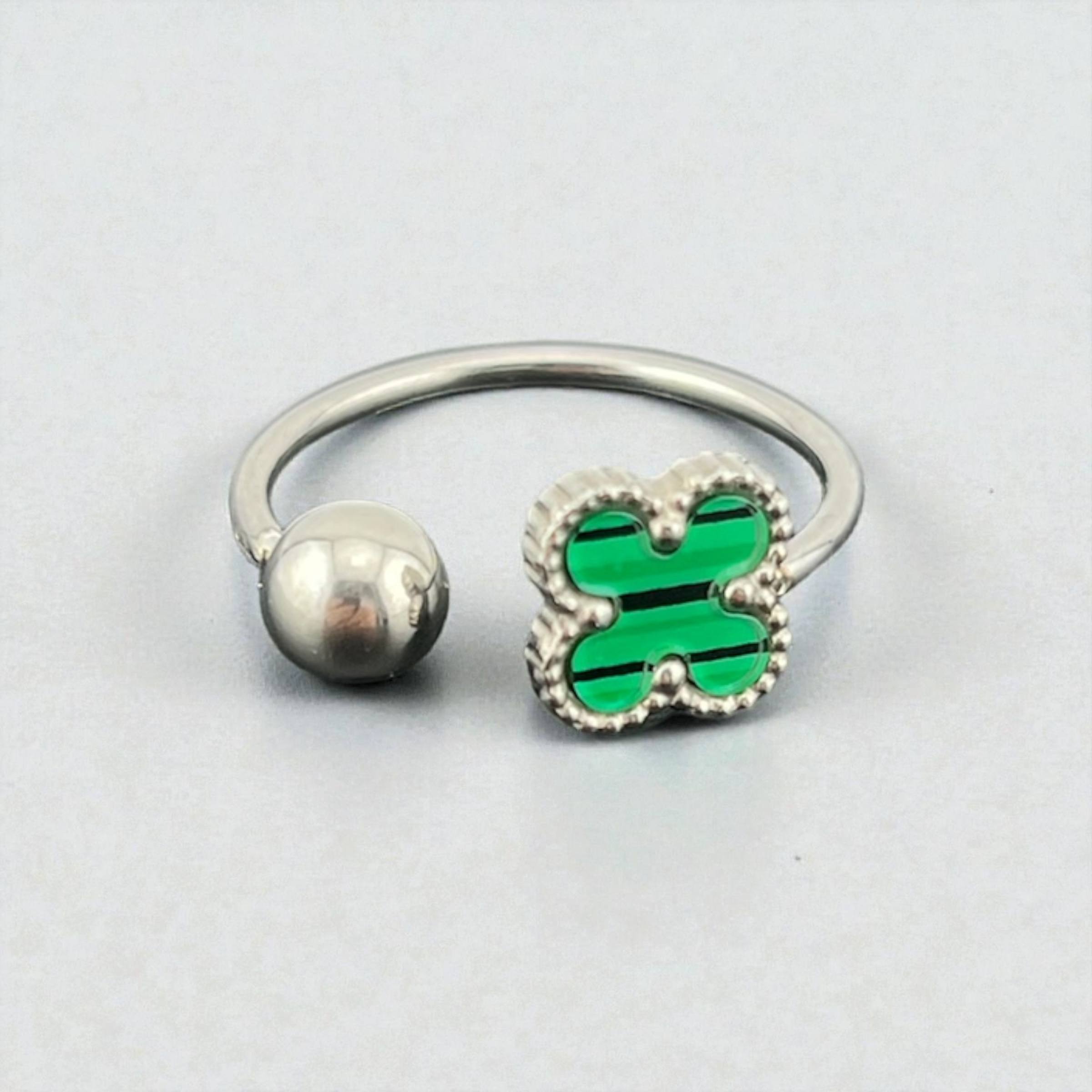 Golden VANCLEEF Ball Ring – Radiate Grace & Light ✨🌼