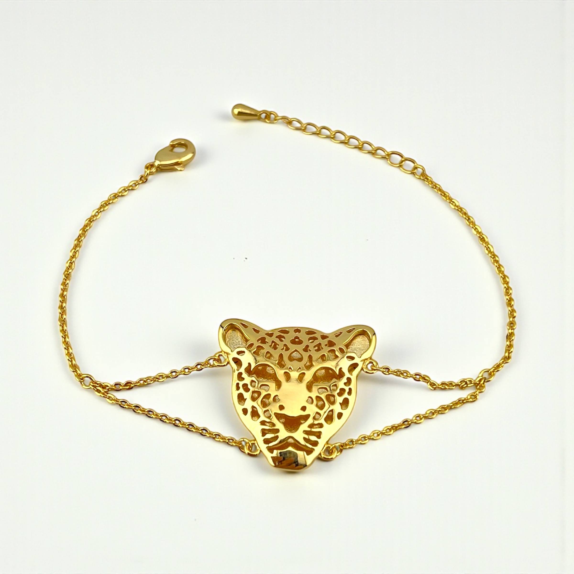 Fierce Elegance – Tiger Head Bracelet