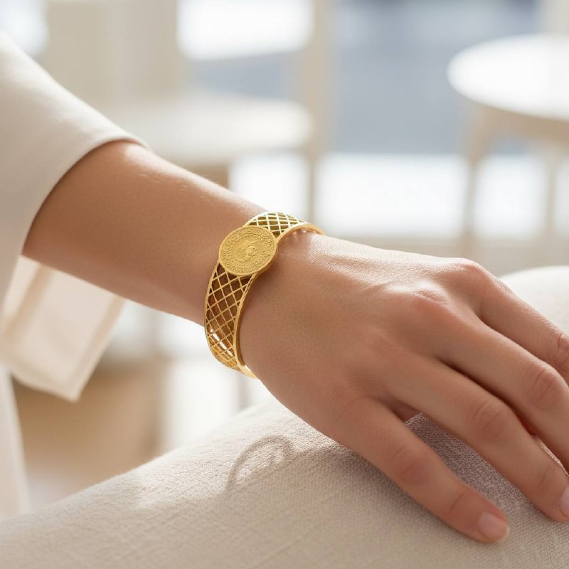Golden Coin Medallion Bangle – Vintage Lattice Design Bracelet