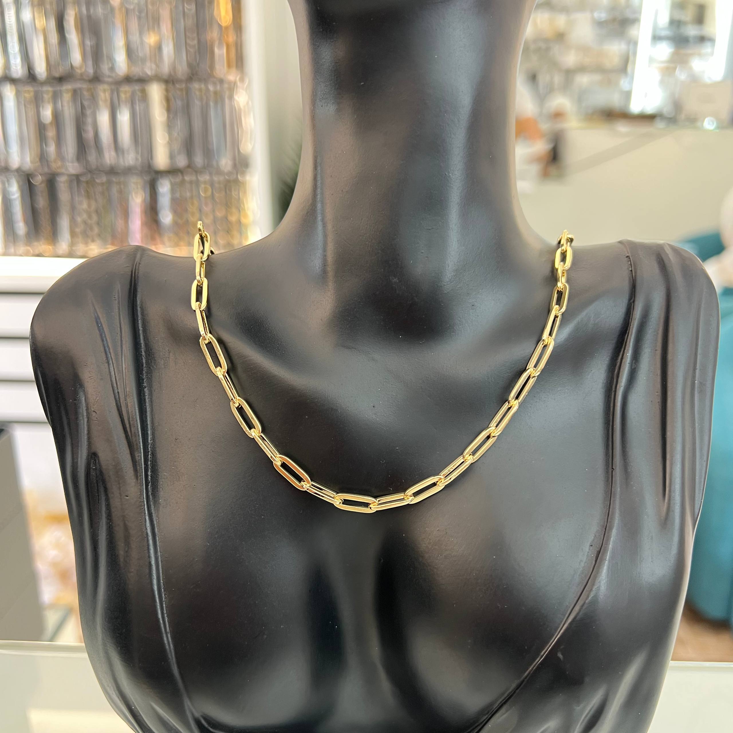 Paperclip Chain Necklace ā Minimal Elegance in Gold āØ