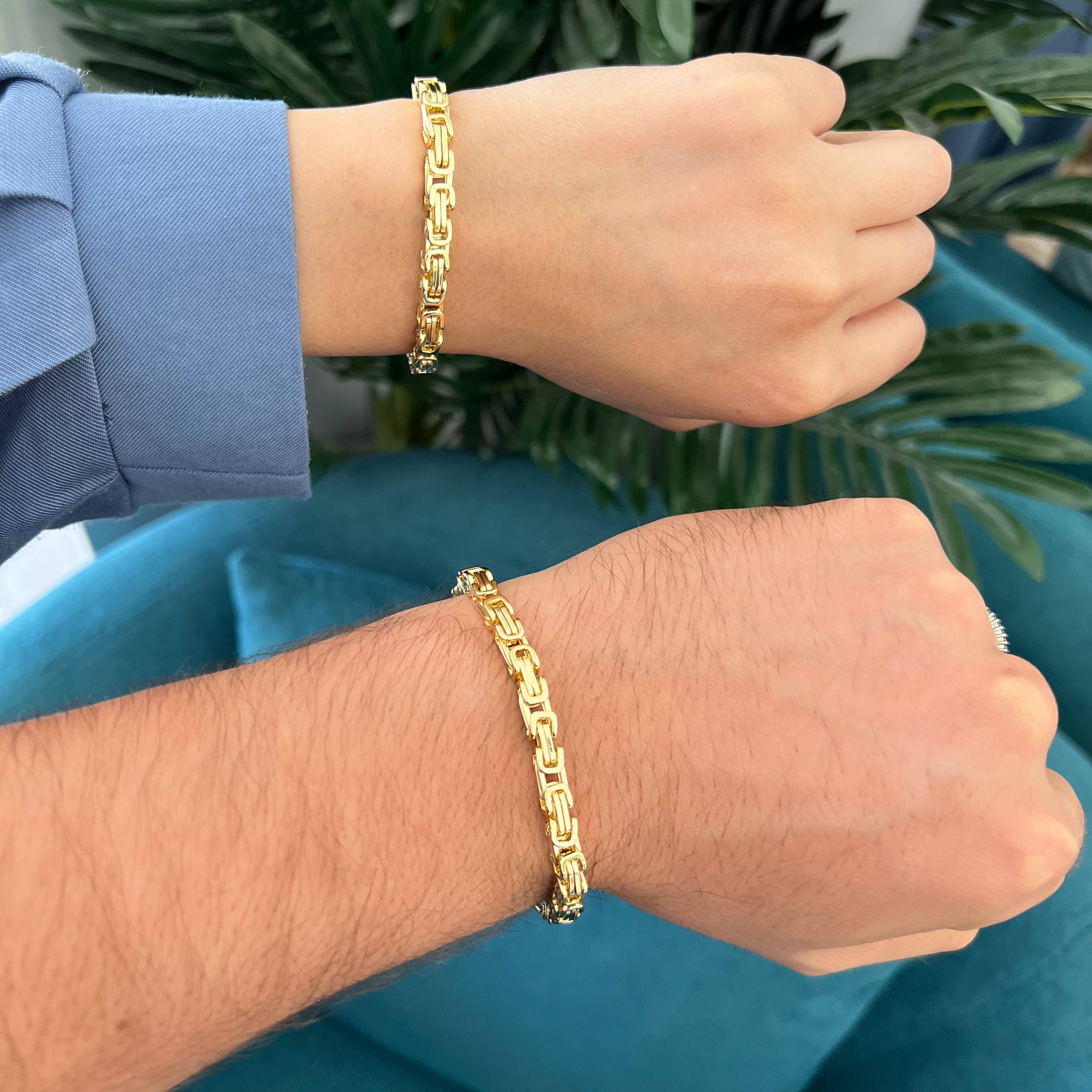 “Eternal Link” 18K Gold-Plated Bracelet 💫