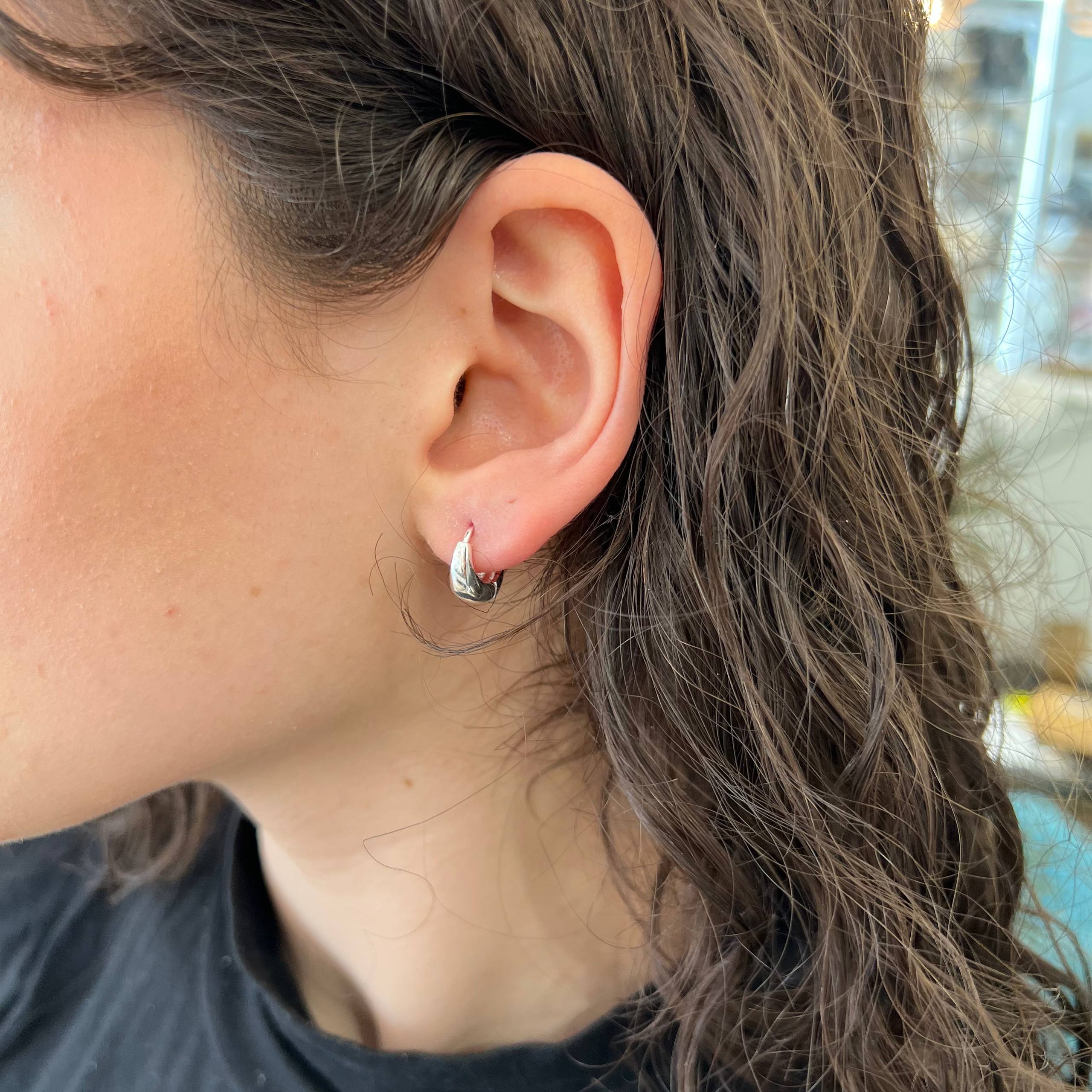 Classic Silver color Chunky Hoops earrings