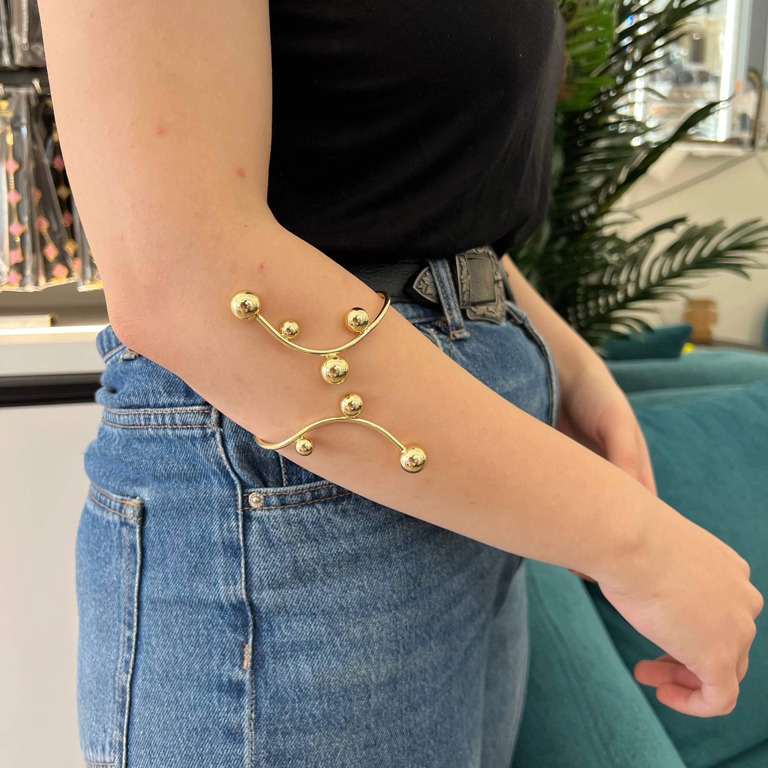 Galaxy Orbit” Arm Cuff ✨