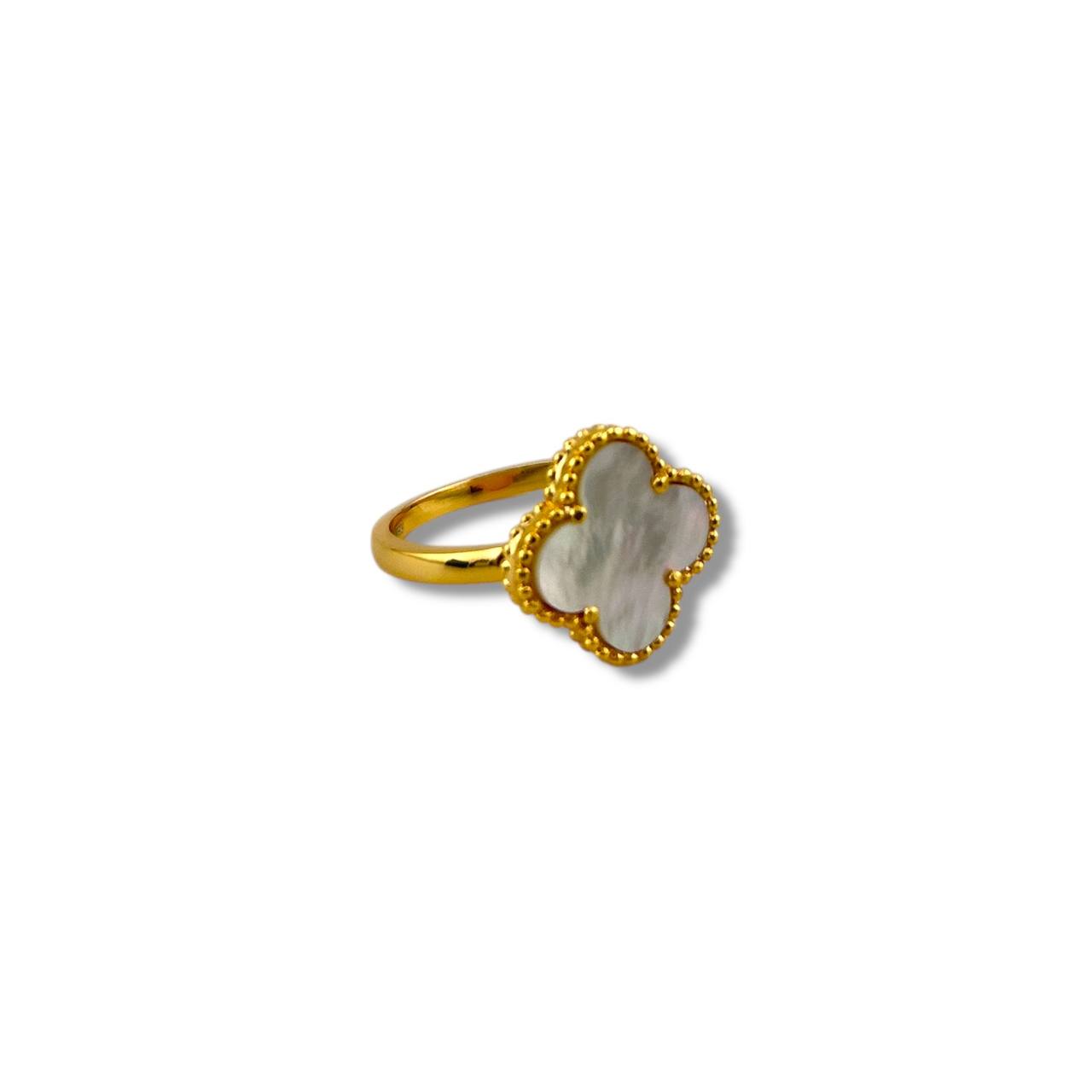 Crimson Clover Ring – Gold-Plated Elegance