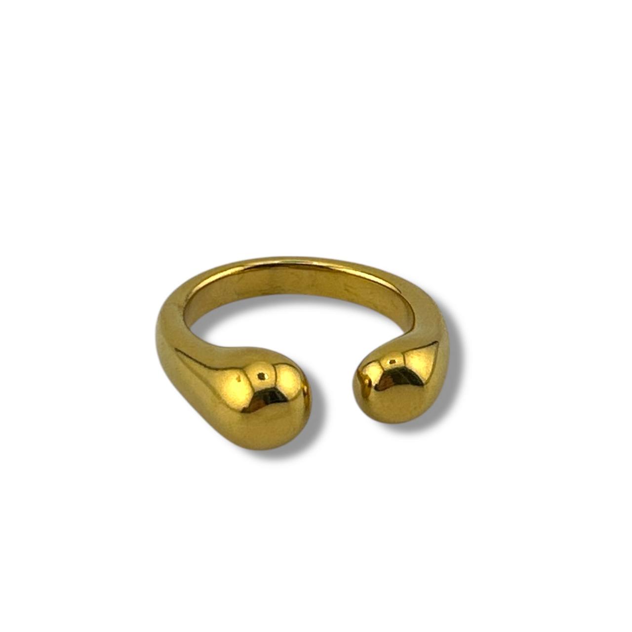 Bold Teardrop Ring – Gold