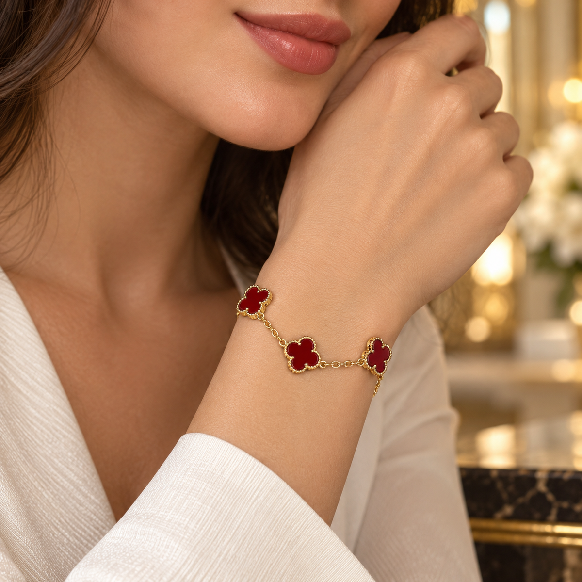 Seda Clover Bracelet – Elegance in Every Shade