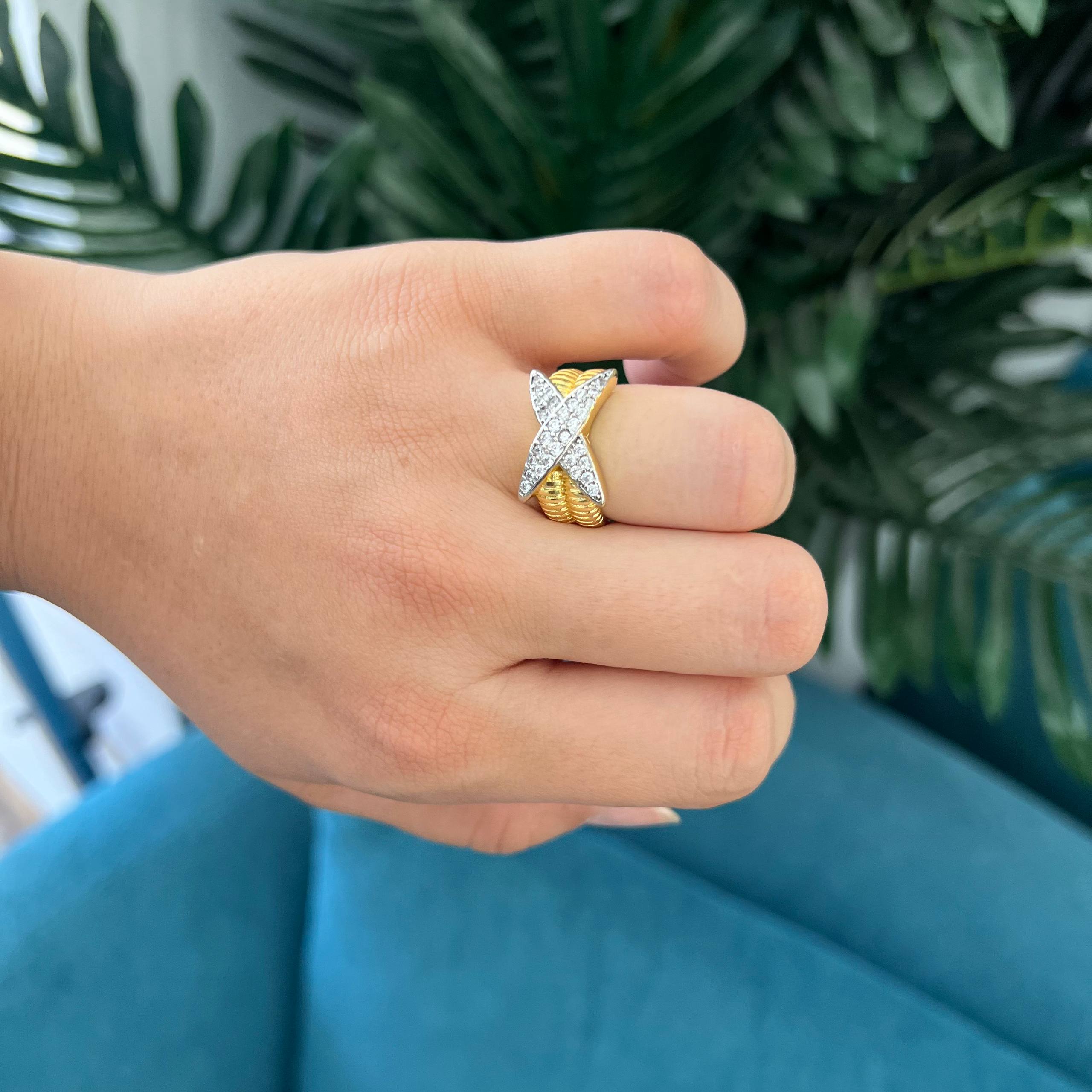 💎 X-Crystal Elegance Ring