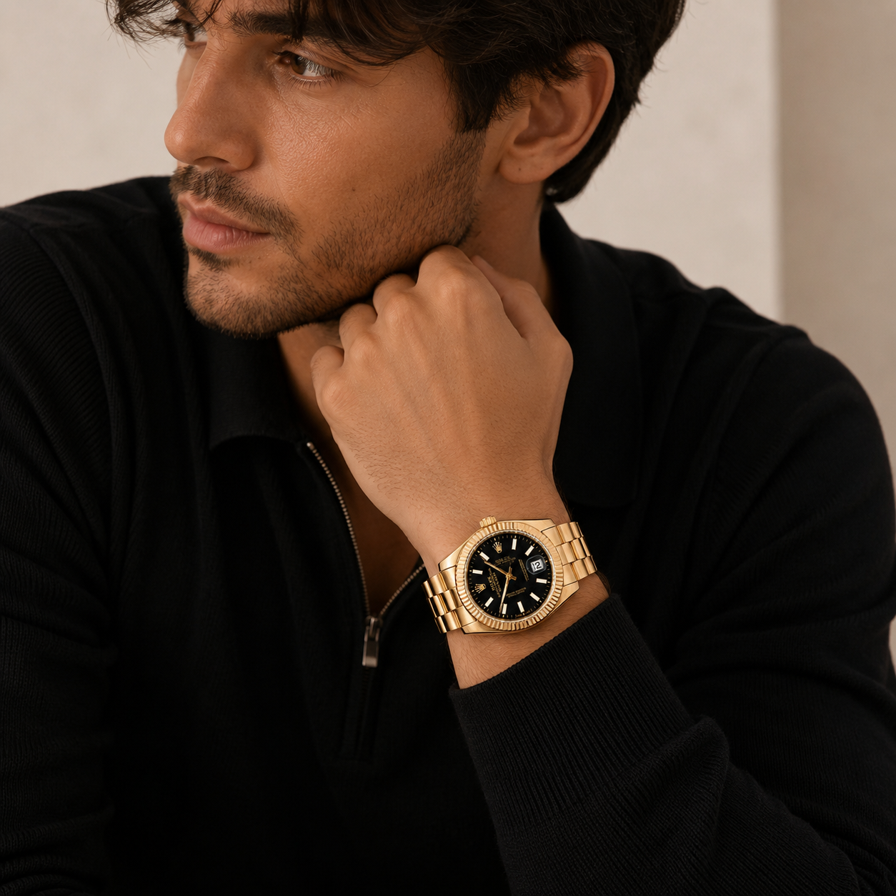 Full Gold Black Dial man's Watch–Luxury Stainless Steel(man)