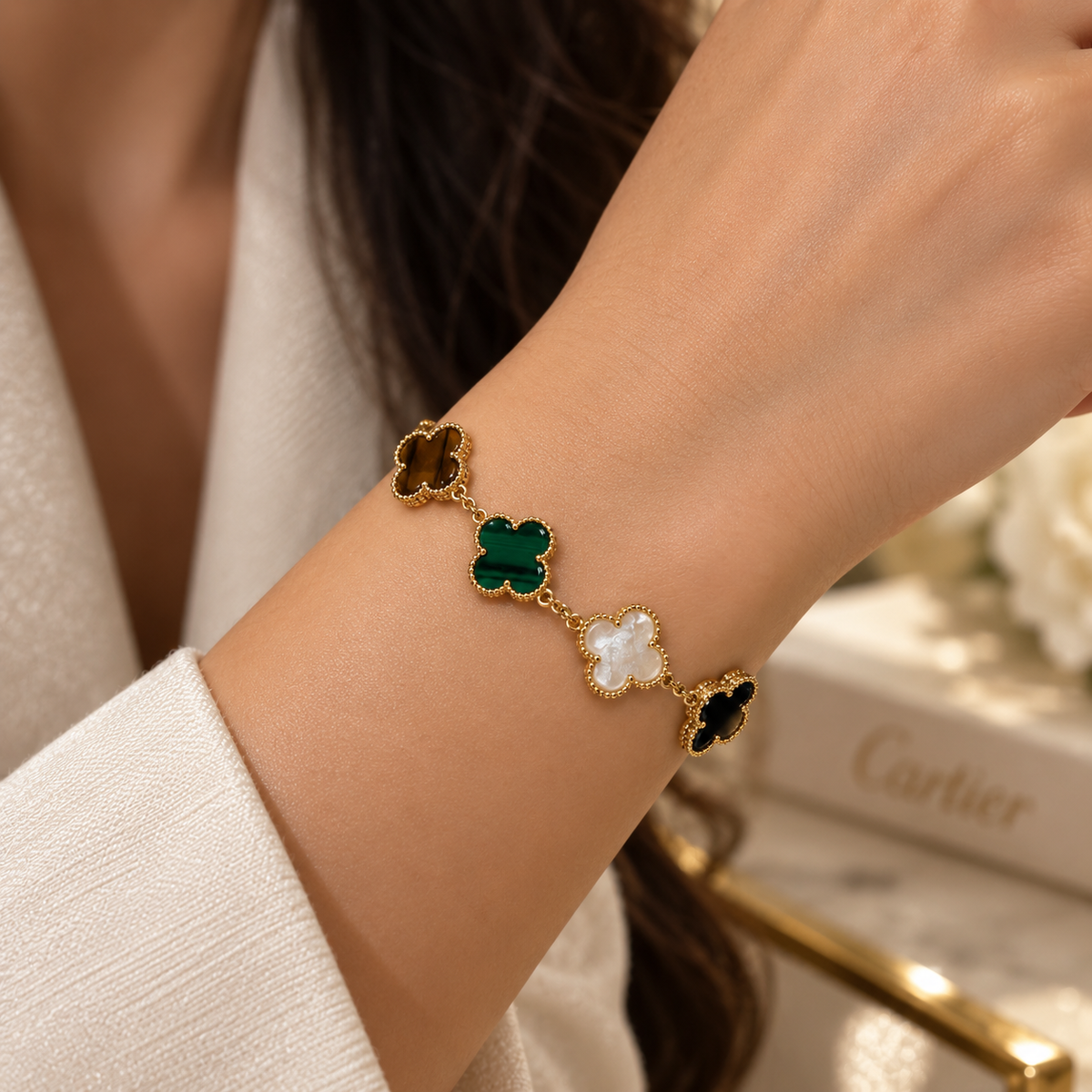 Seda Clover Bracelet – Elegance in Every Shade