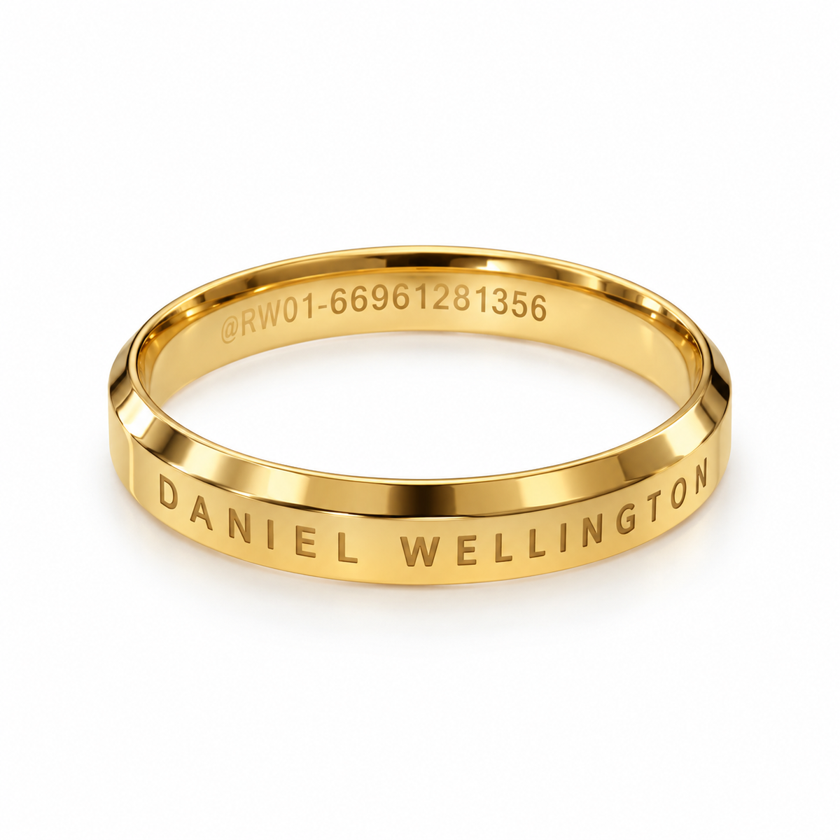 Classic Engraved Gold Band – Minimal & Elegant