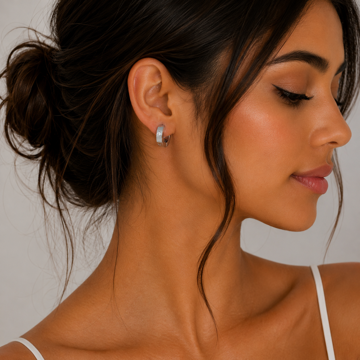 Stainless steel Cartier with stone Minimal Screw Detail Hoop Earrings – Silver ✨
