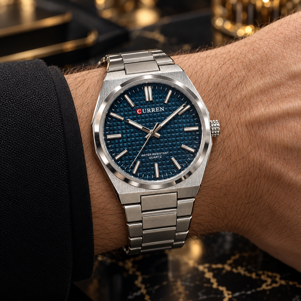 Curren Men’s Textured Dial Watch(man)