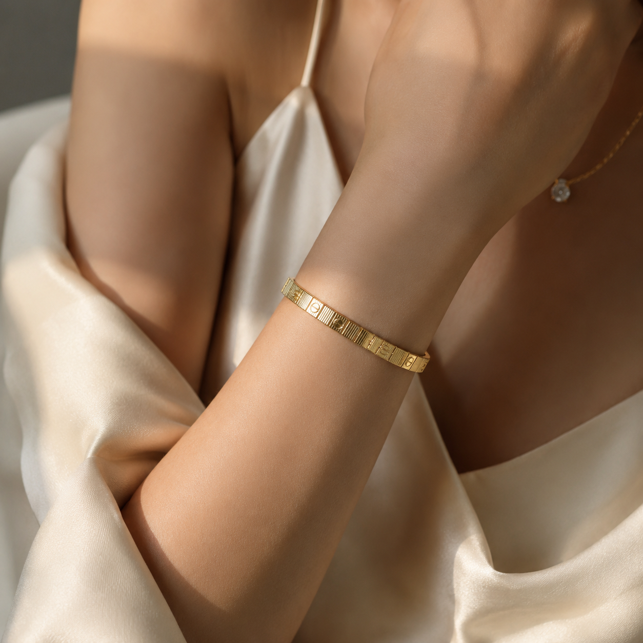 Unlimited love cartier bracelet