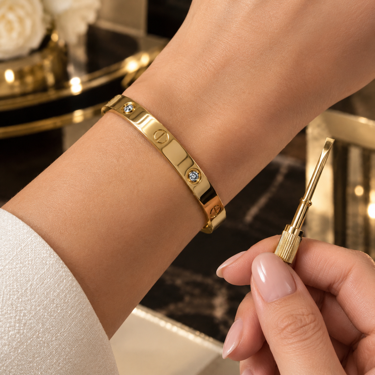 VIP Crystal love Screw-Lock Bangle with Screwdriver