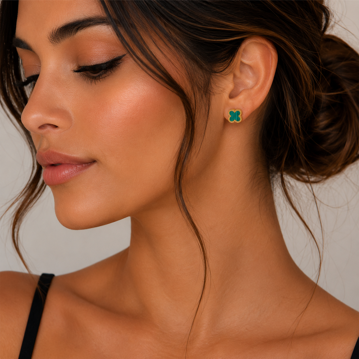 green Clover Stud Earrings – Gold & Green