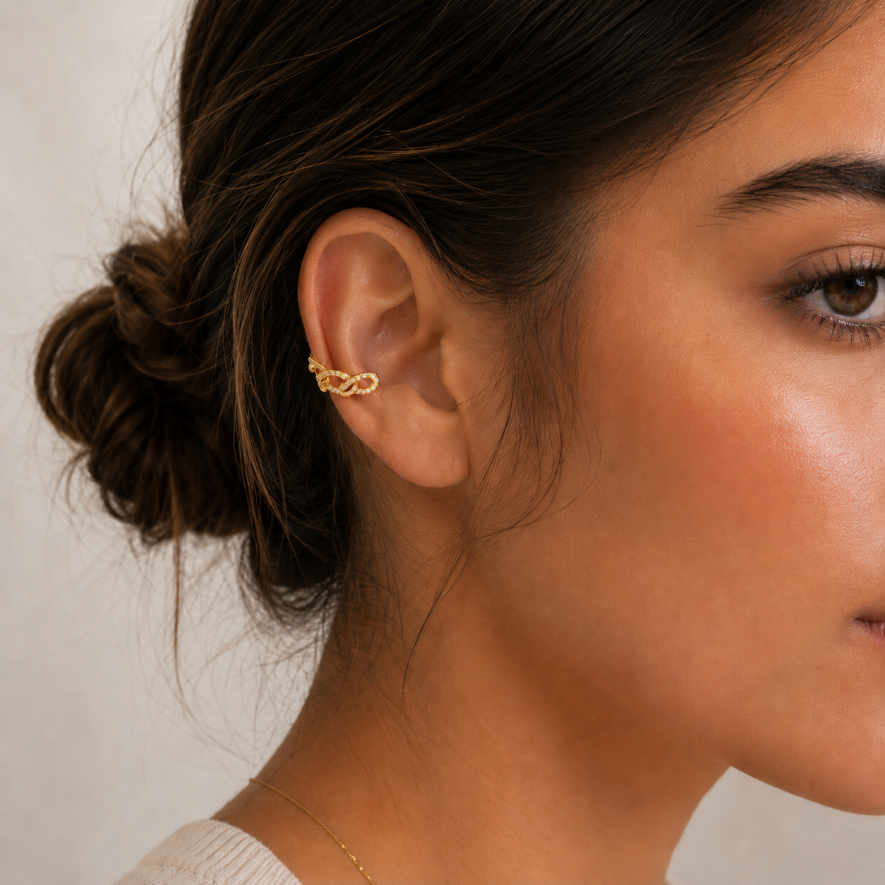 Silver Chain-Link Crystal earcuff 💎✨
