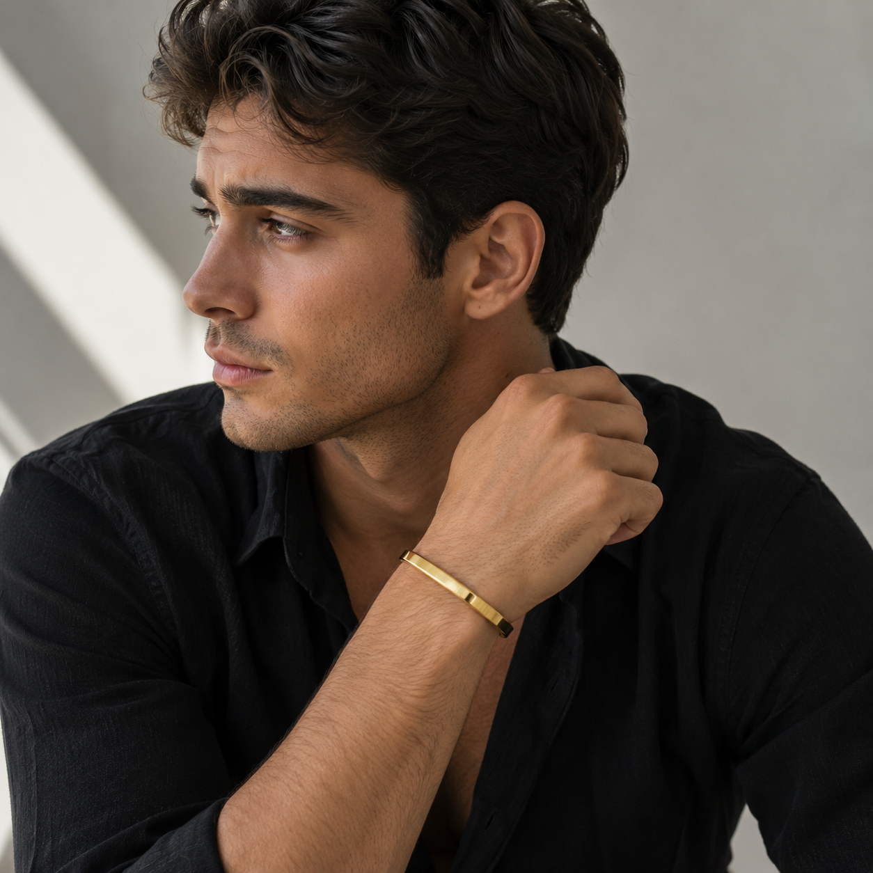 Classic Gold Bangle Bracelet ✨