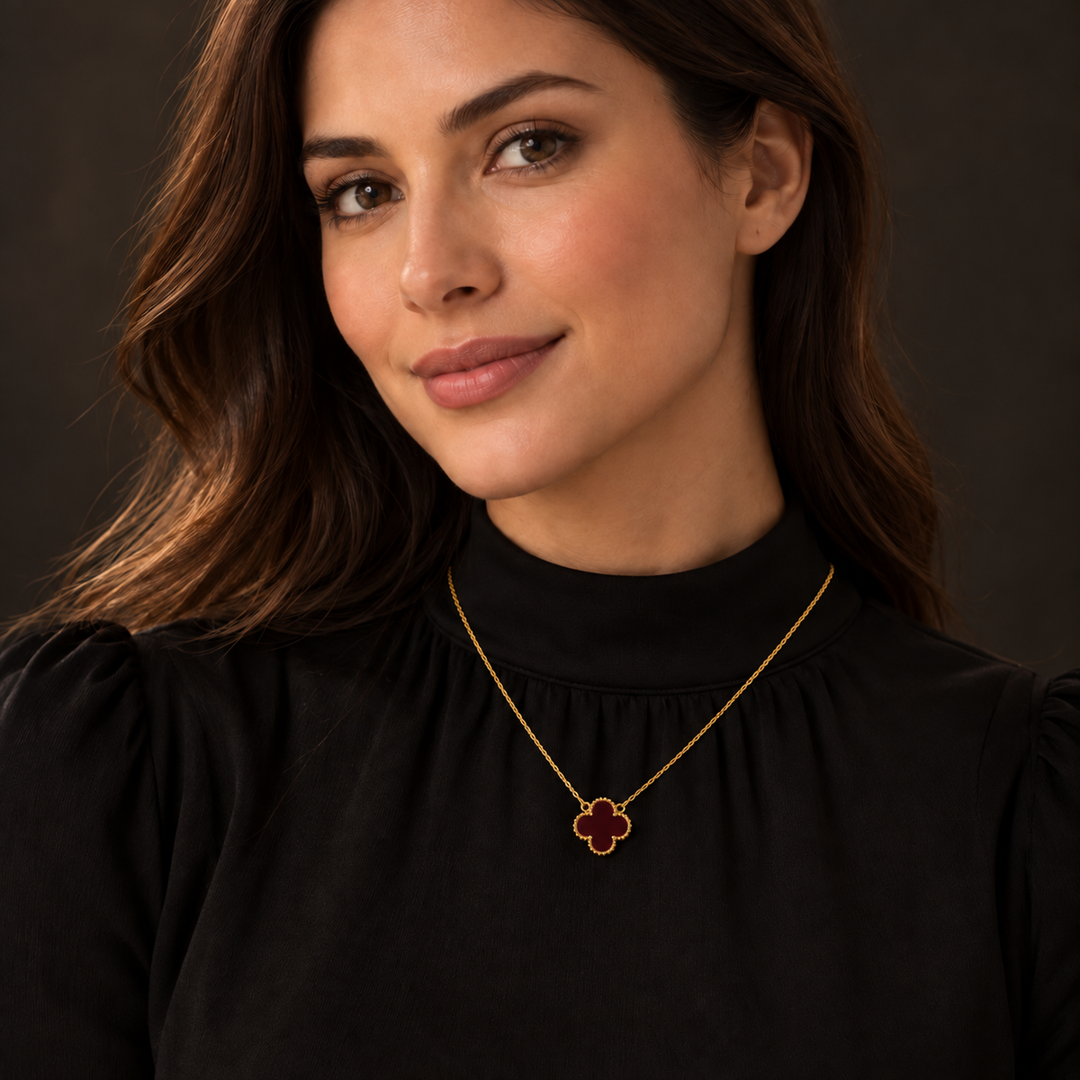 Vip 1 Flower Clover Necklace