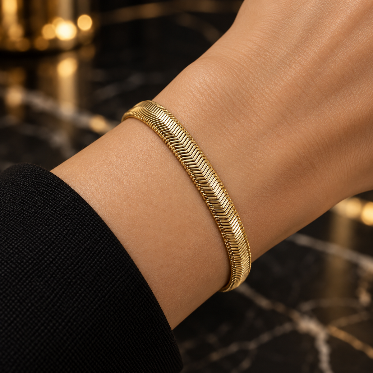 Snake Minimalist Golden Bracelet (thick and thin)